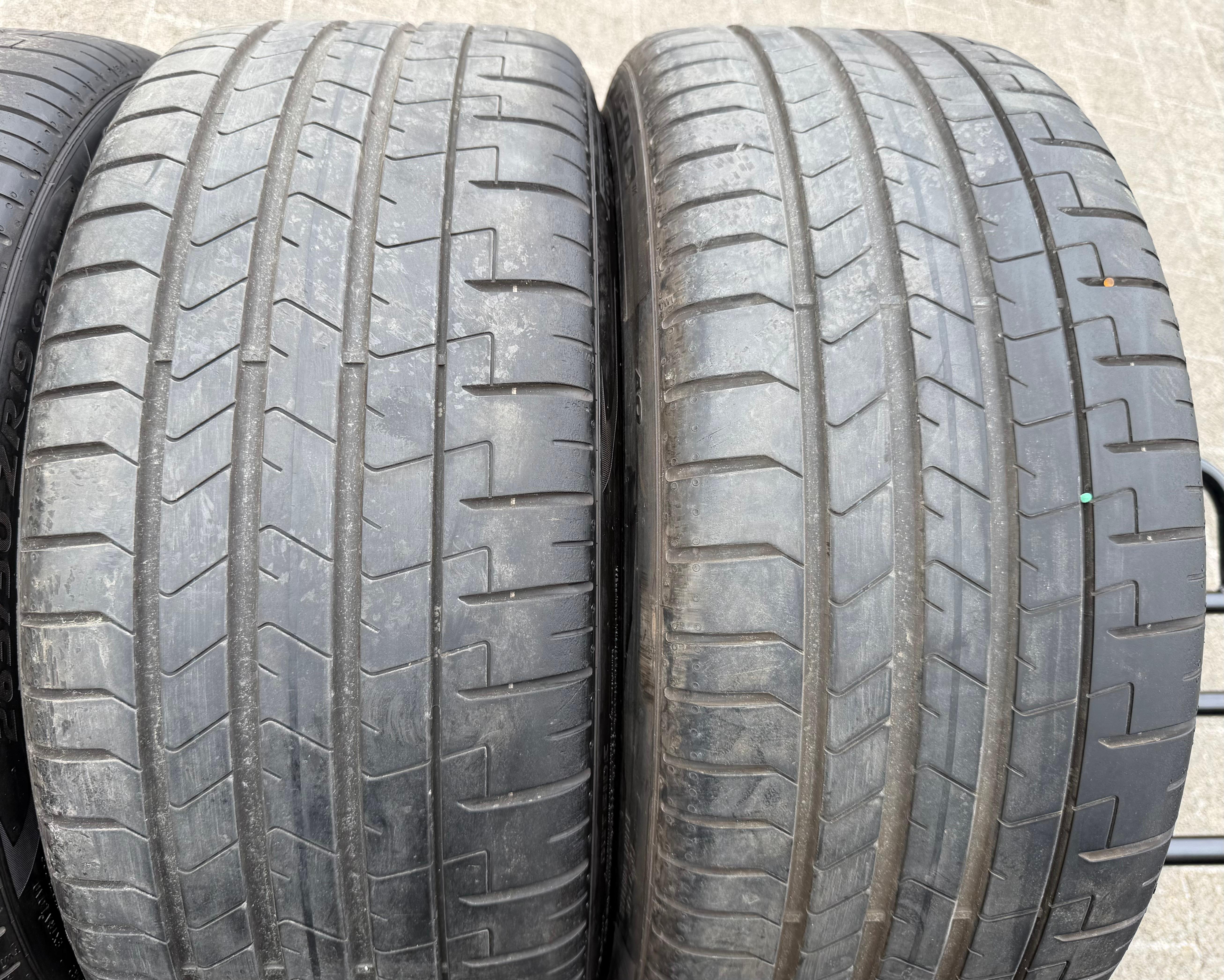 4 Original 19" Alu Sommerräder Audi RS3 8Y 8Y0601025BQ 8Y0601025BP PIRELLI