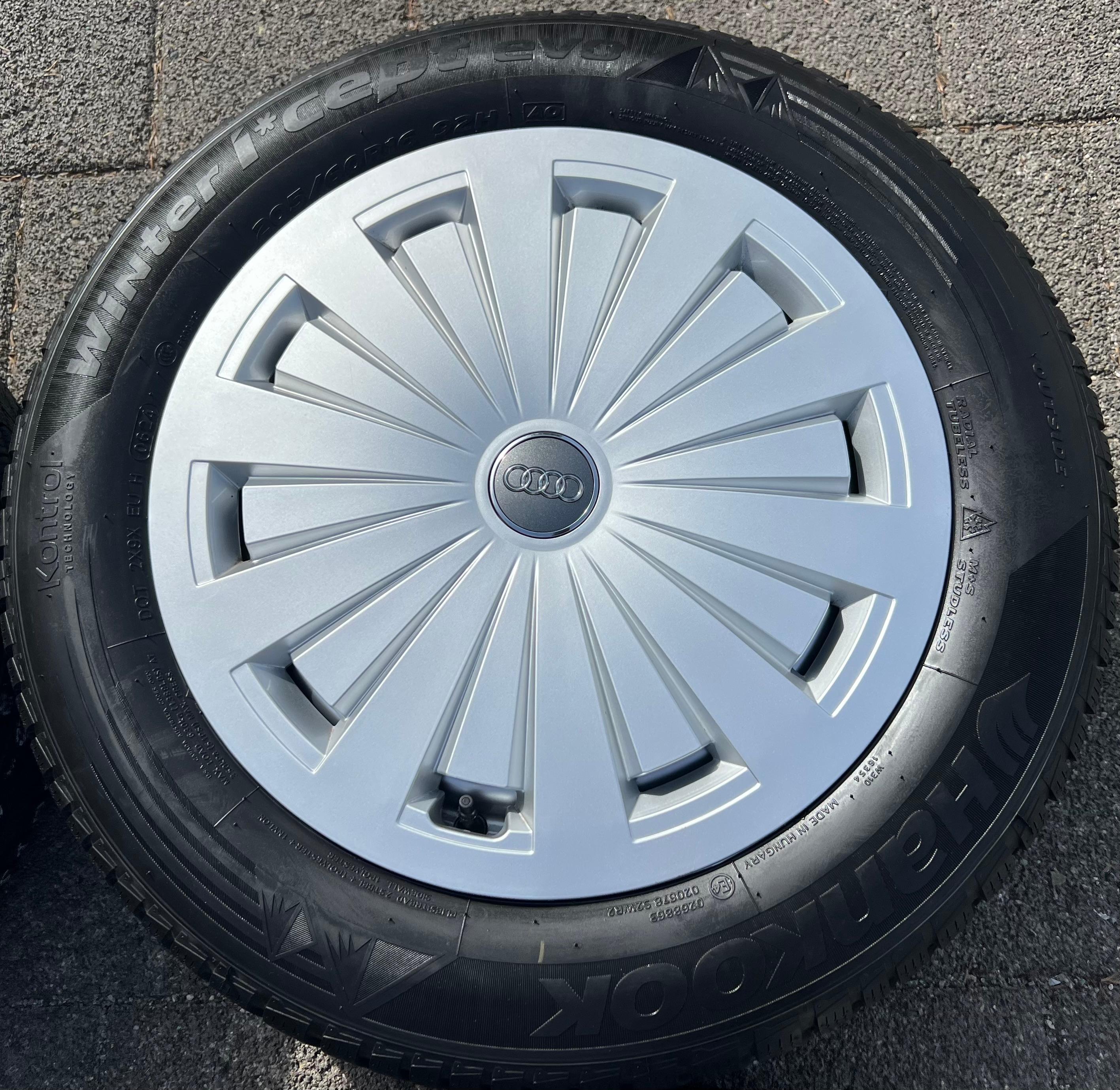 4 ORIGINELE ALU-WINTERWIELEN AUDI A4 B9 8W 205/60R16 92H 8W0601025 GRATIS VERZENDING
