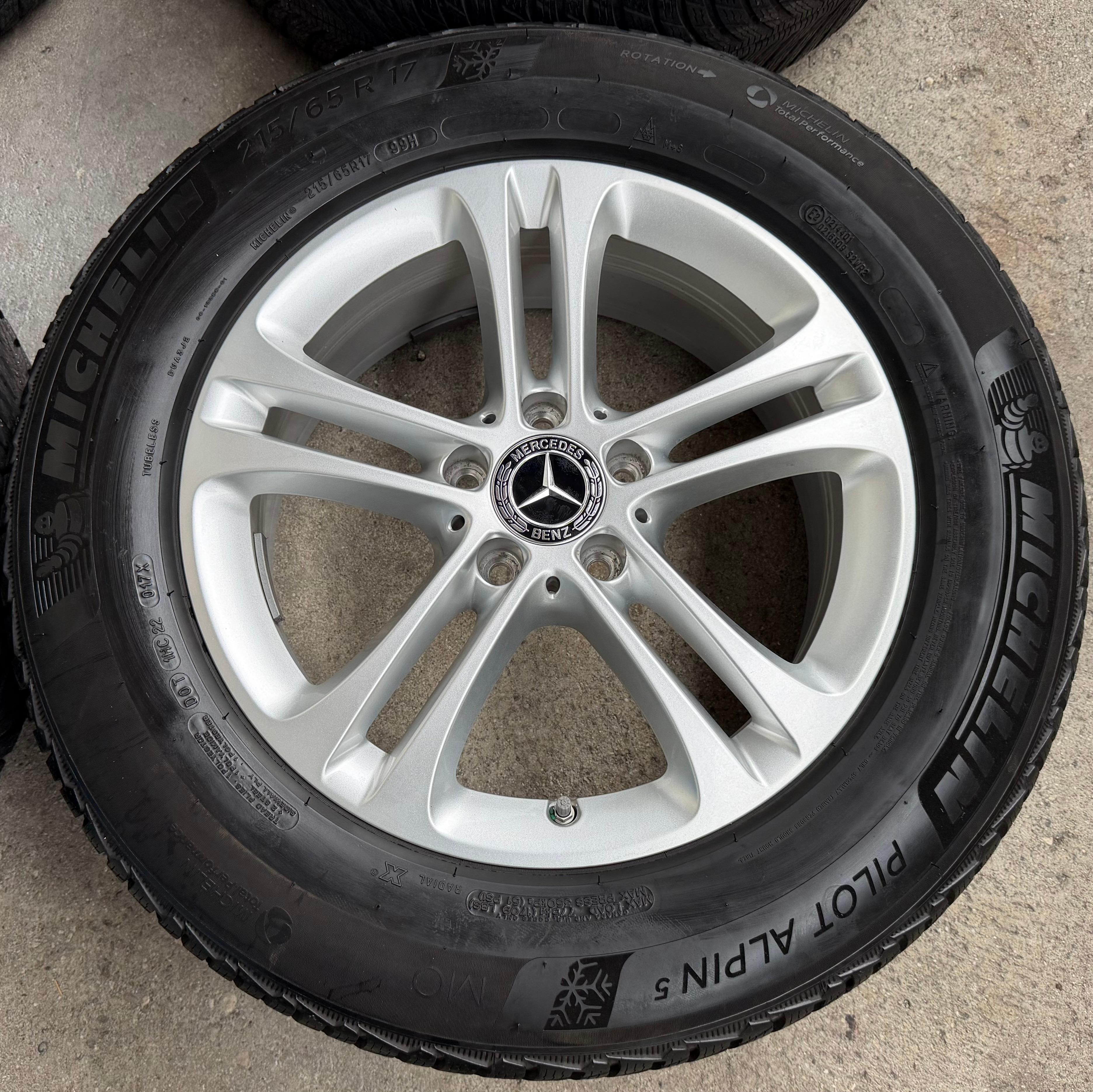 4 Original 17" Alu Winterräder Mercedes GLA H247 GLB X247 215/65R17 99H RDKS 2024