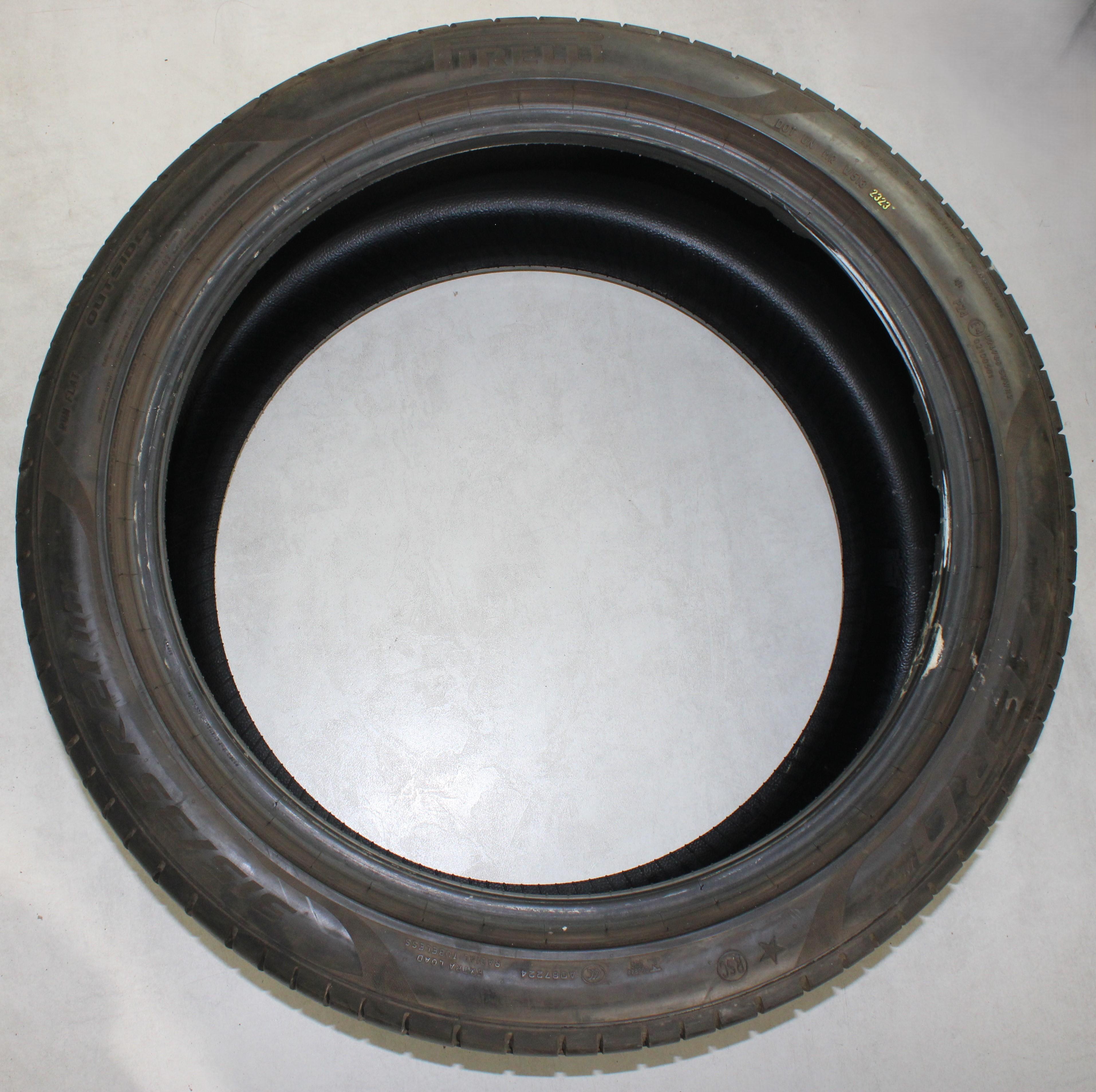 2 x 315/35R21 111Y zomerbanden Pirelli Pzero PZ4 * Runflat 6 mm 2023/2024