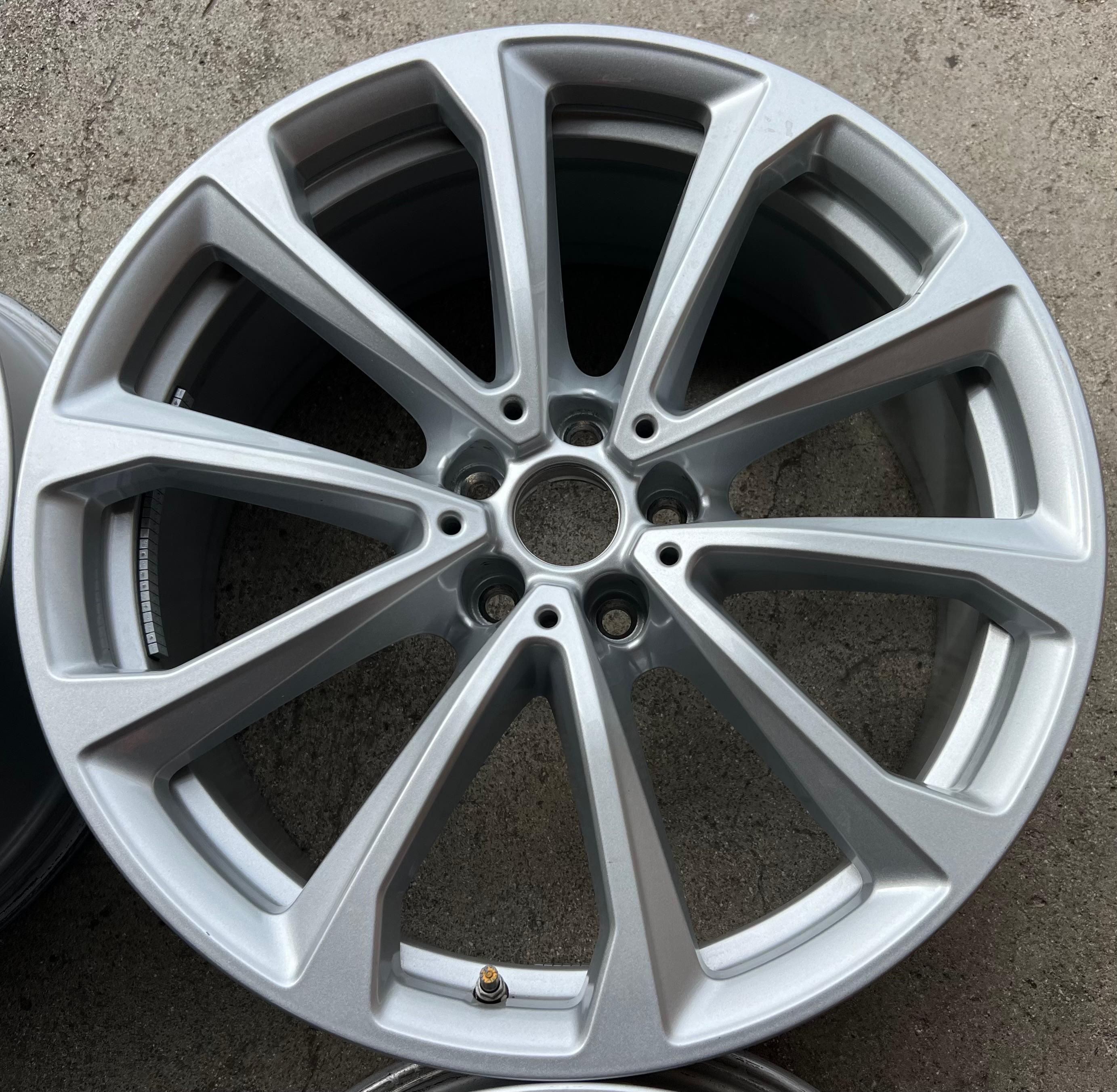 4 CERCHI IN LEGA ORIGINALI DA 20" BMW X7 G07 6880688 STYLING 750 RDKS 8,5x20 ET35 CONSEGNA GRATUITA