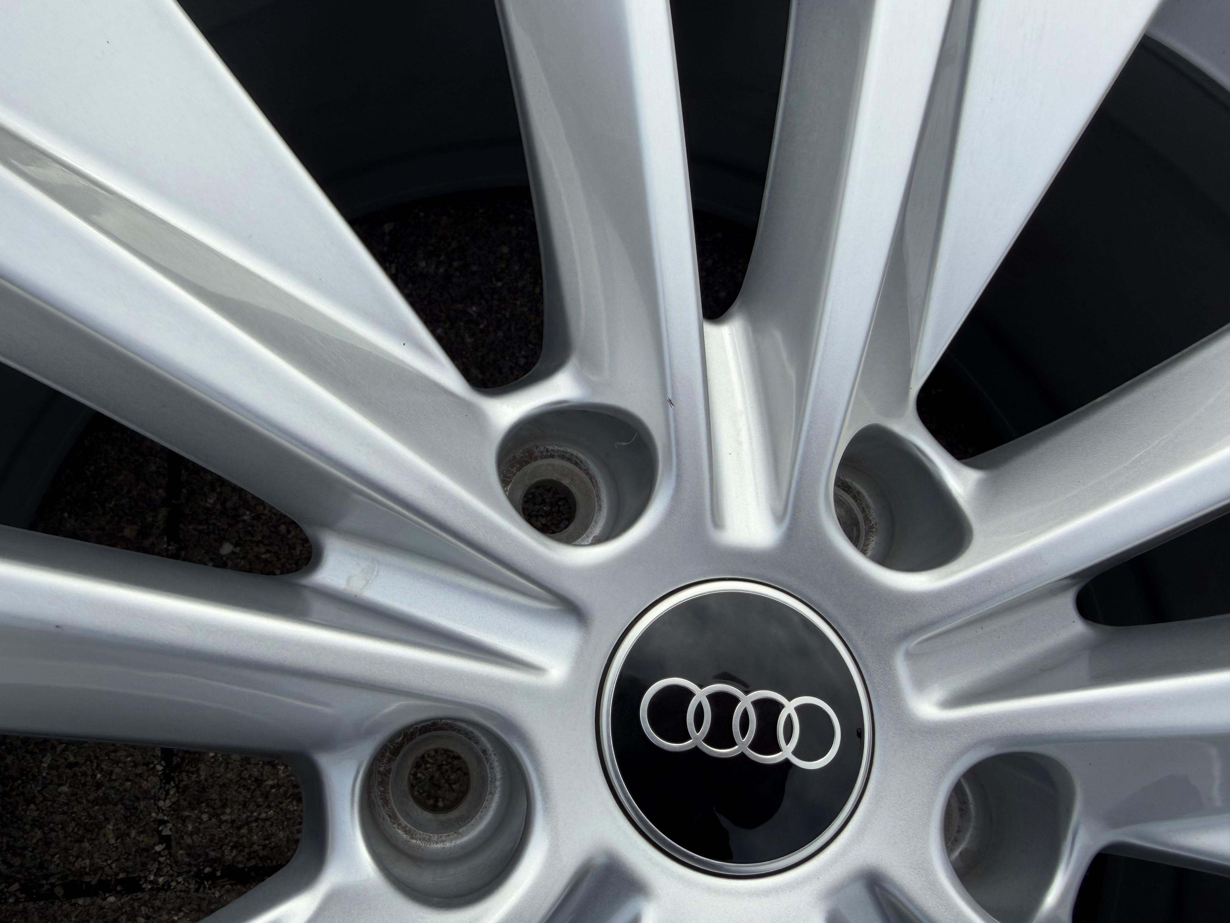 4 RUOTE IN LEGA ORIGINALI DA 20" INVERNALI AUDI Q6 SQ6 E-TRON GF 255/50R20 109V 285/45R20 112V