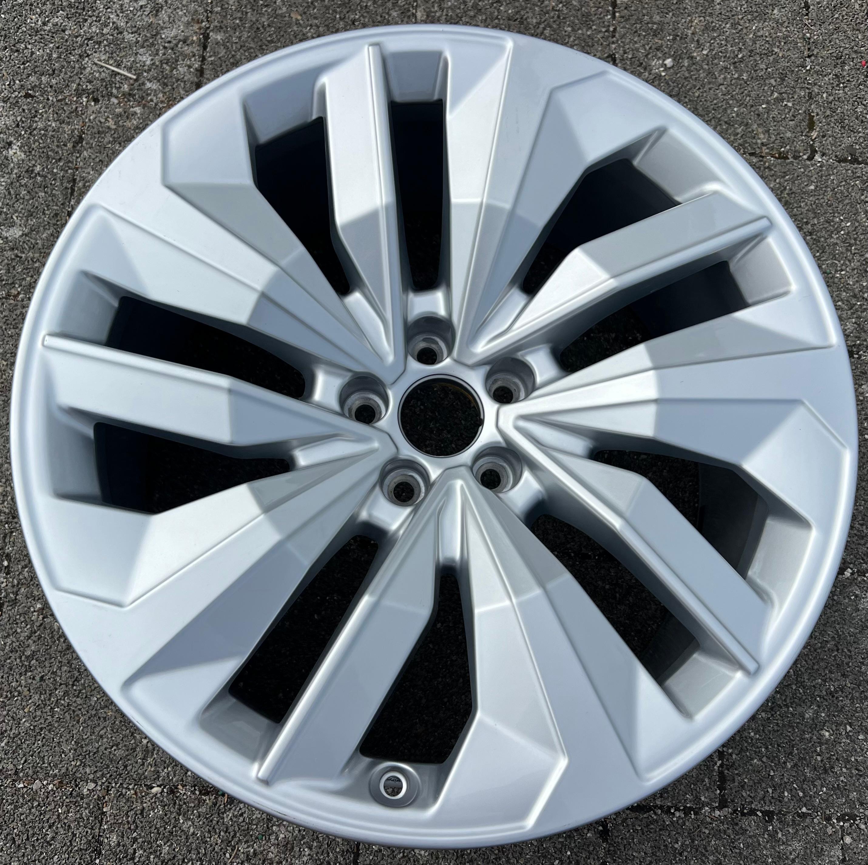 1 X ORIGINAL 20" ALUFELGE AUDI Q8 SQ8 ETRON 4M 4KE601025N 9Jx20 ET20