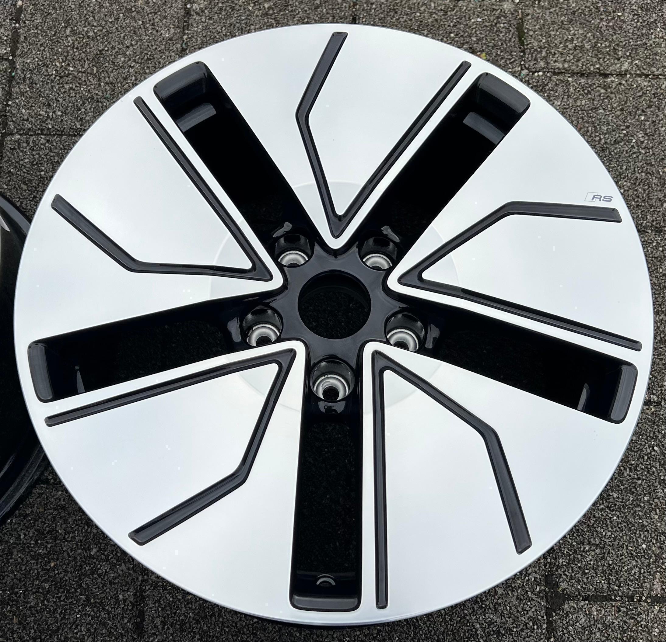 4 ORIGINAL 19" ALUFELGEN AUDI E-TRON GT 4J 4J3601025N 4J3601025P NEU FREIHAUS