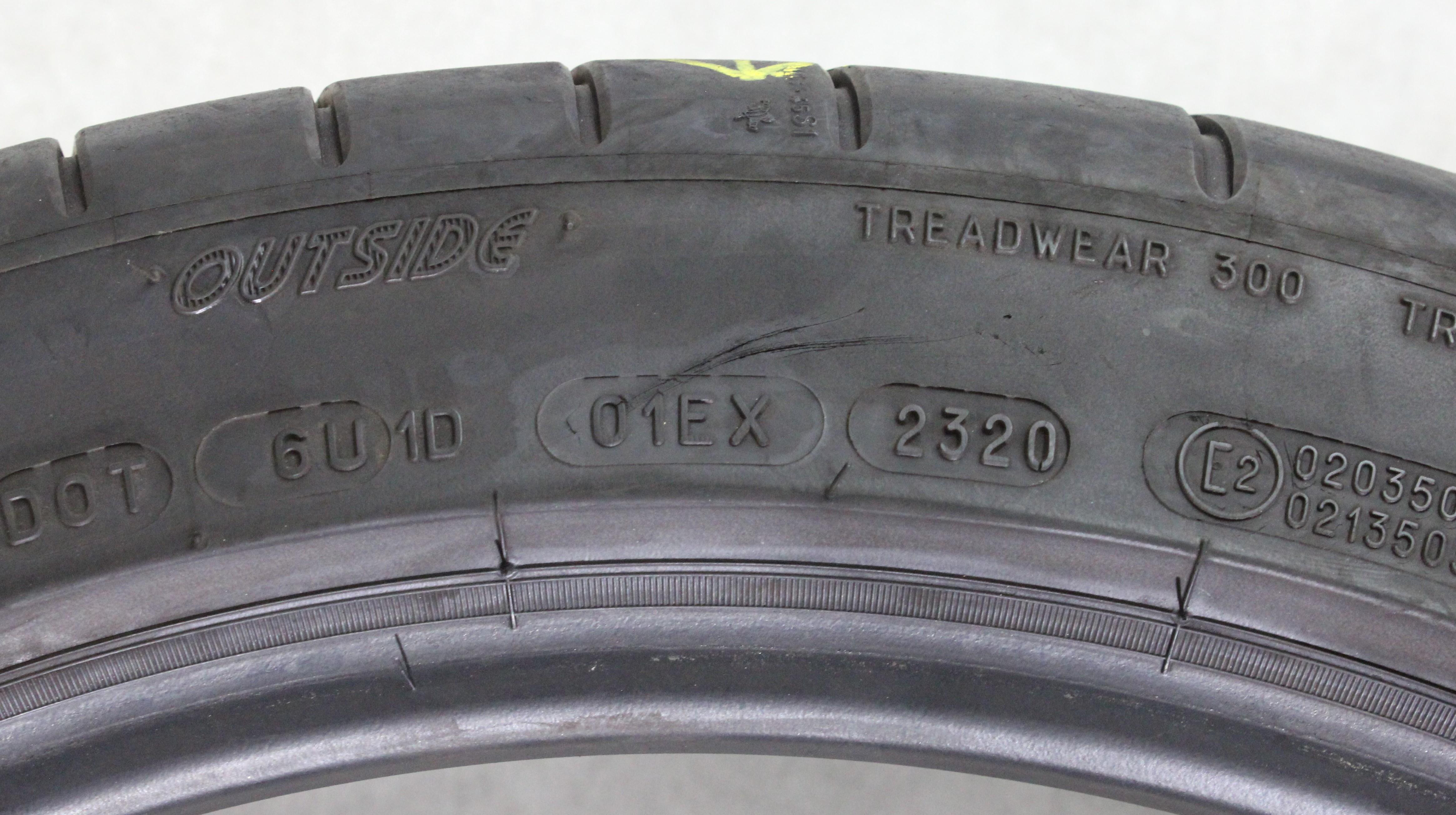 2 x 275/35R19 100Y Sommerreifen Michelin Pilot Super Sport * 5-5,5mm 2020 XL