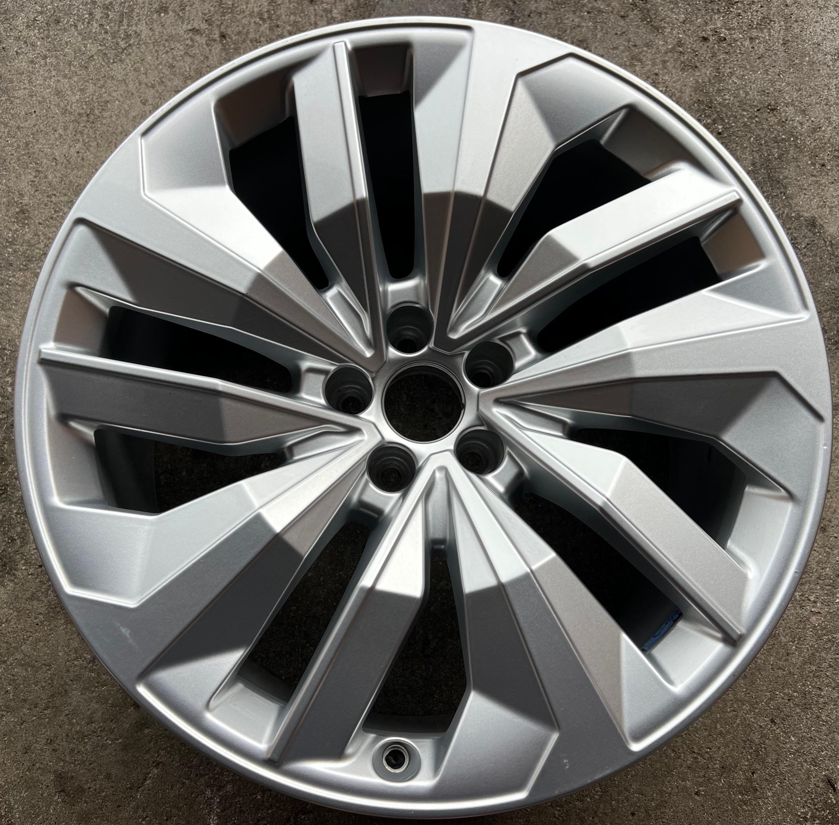 1 X ORIGINAL 20" ALUFELGE AUDI Q8 SQ8 ETRON 4M 4KE601025E 10Jx20 ET22