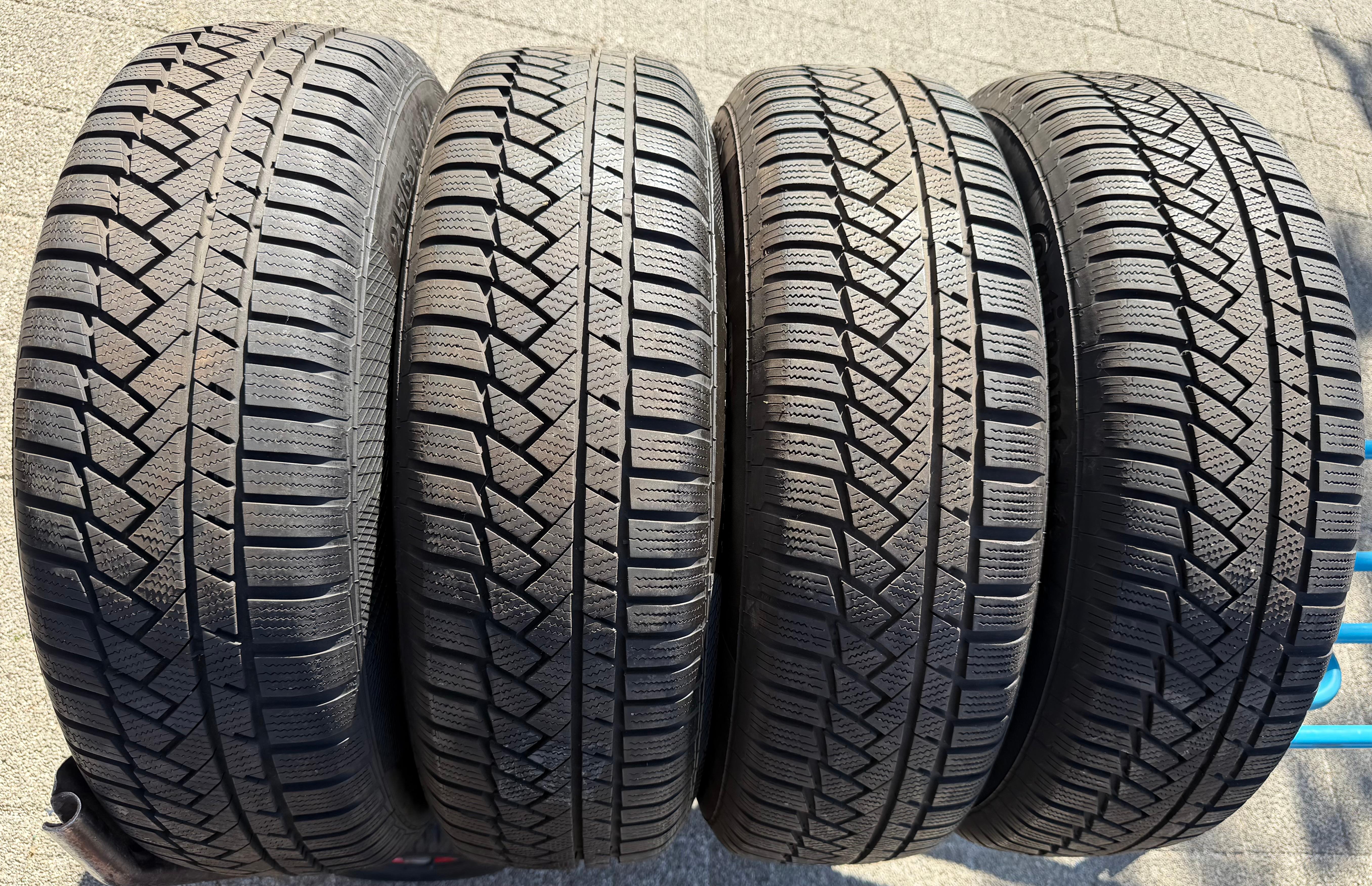 4 Original 17" Alu Winterräder AUDI Q3 F3 F3N 215/65R17 99H Continental 2021