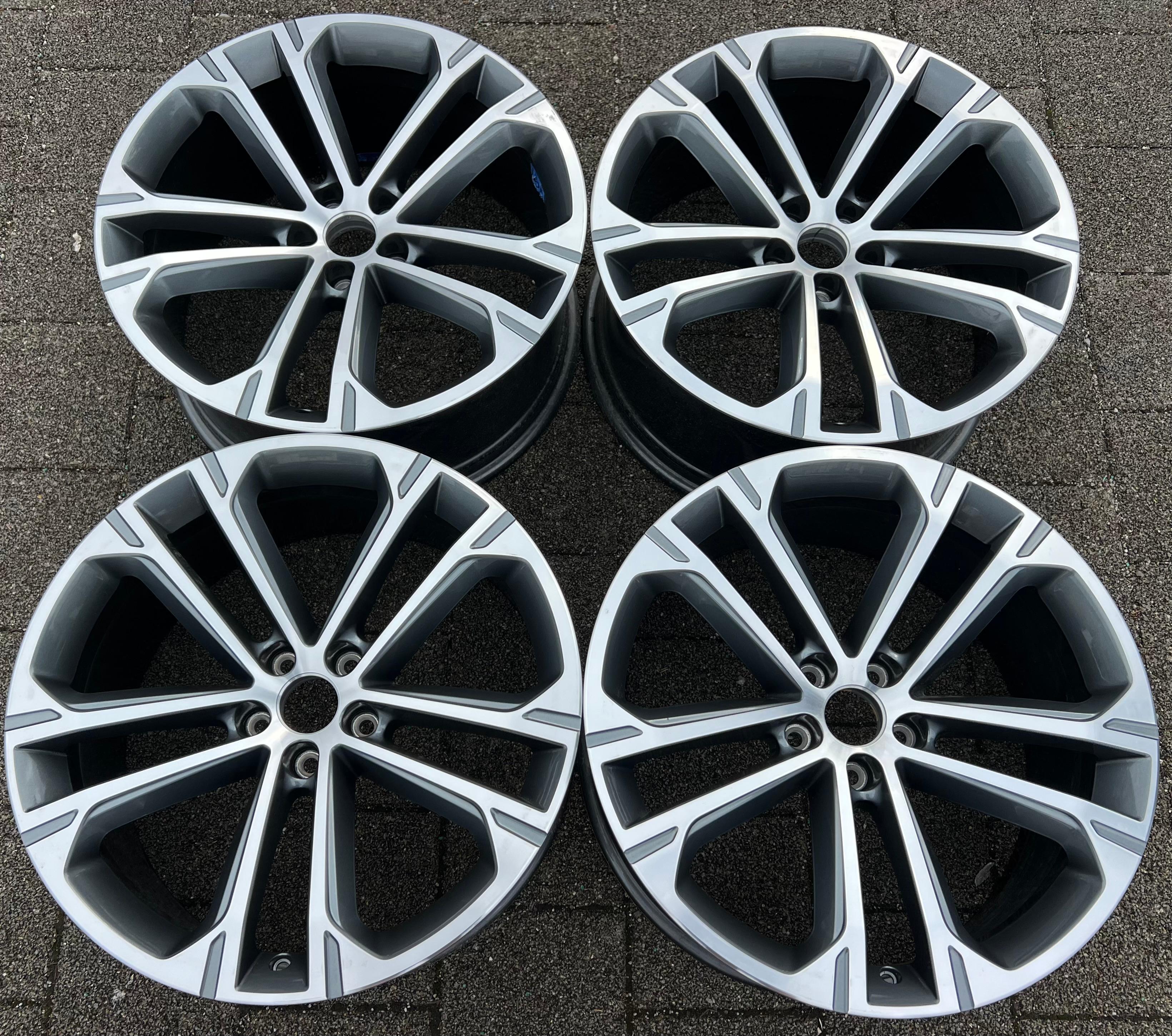 4 ORIGINAL 20" ALUFELGEN FELGEN AUDI Q7 SQ7 4M 9x20 ET28 4M0601025EA FREIHAUS