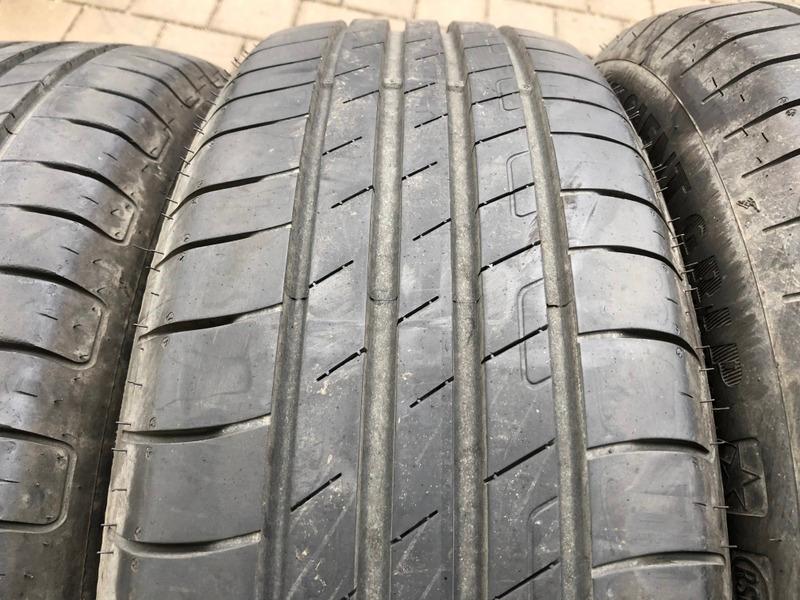 4 x 205/60R16 92V Sommerreifen Goodyear Efficient Grip Performance Runflat 2x 6,5mm und 2x 5,5mm 2015