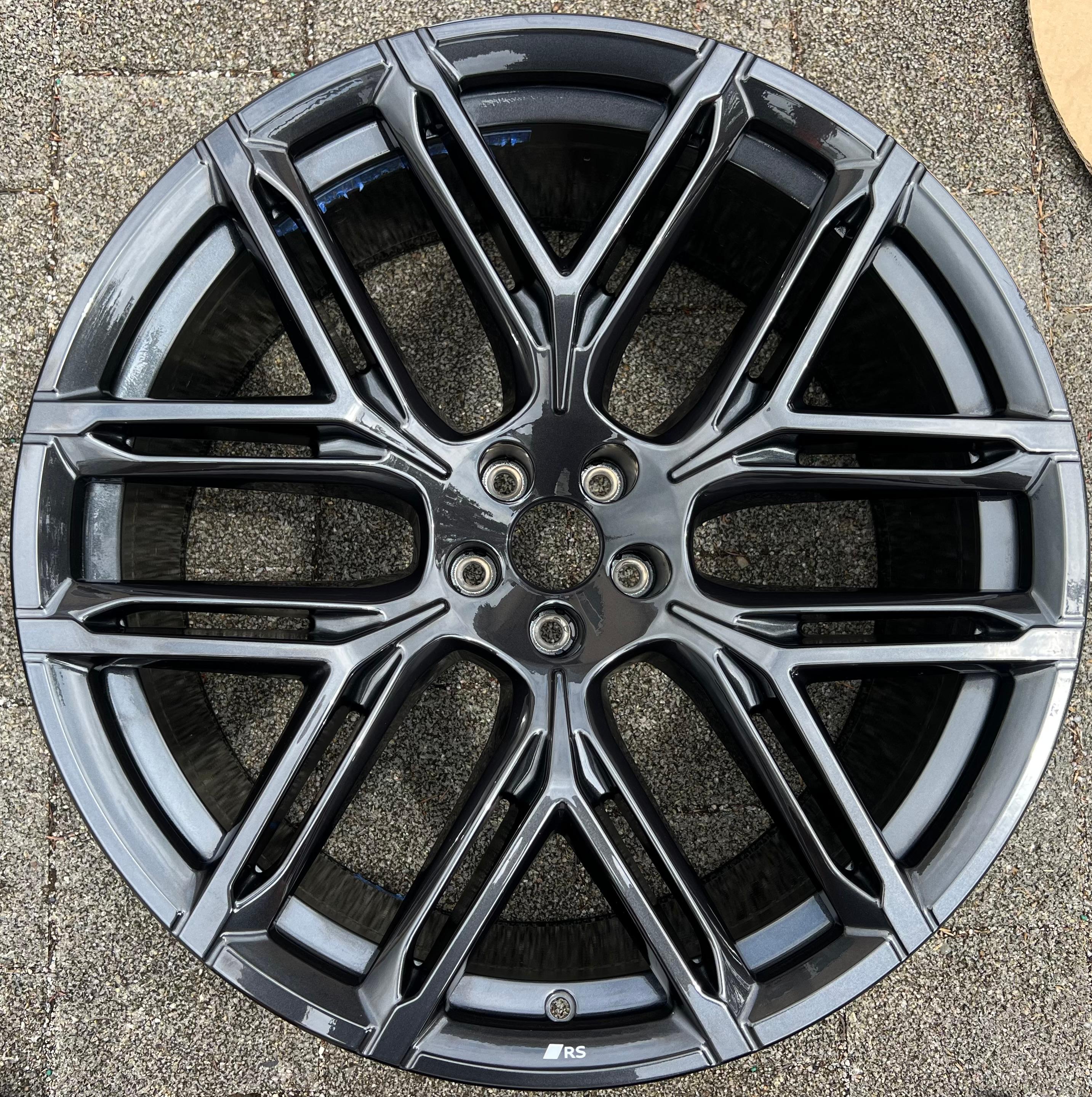 1 X ORIGINAL 23" ALUFELGE AUDI Q8 4M8601025BJ 10,5x23 ET18 FELGE FREIHAUS