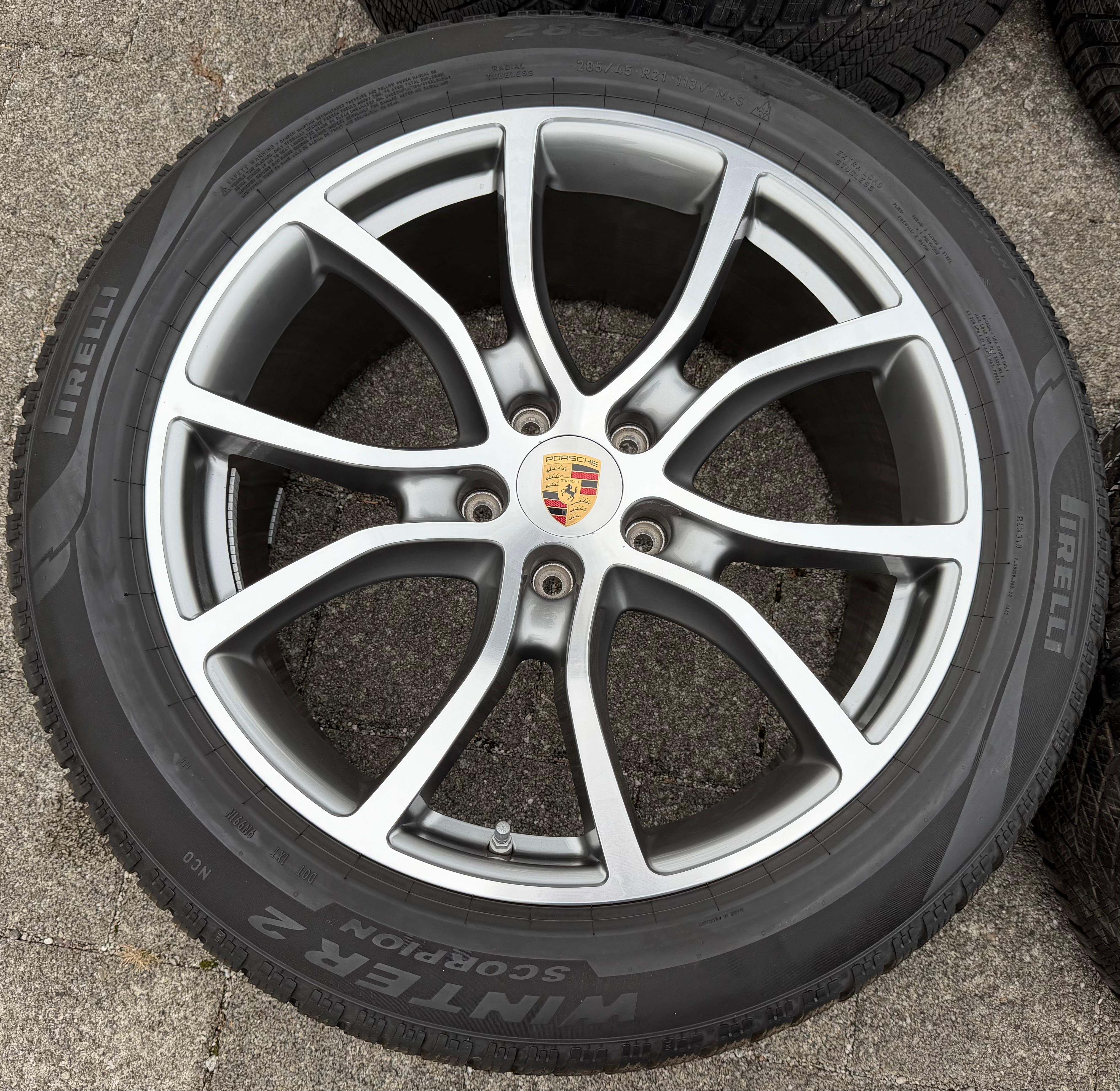 4 originele 21" lichtmetalen winterwielen Porsche Cayenne Coupé II E3 9Y3601025BN Pirelli
