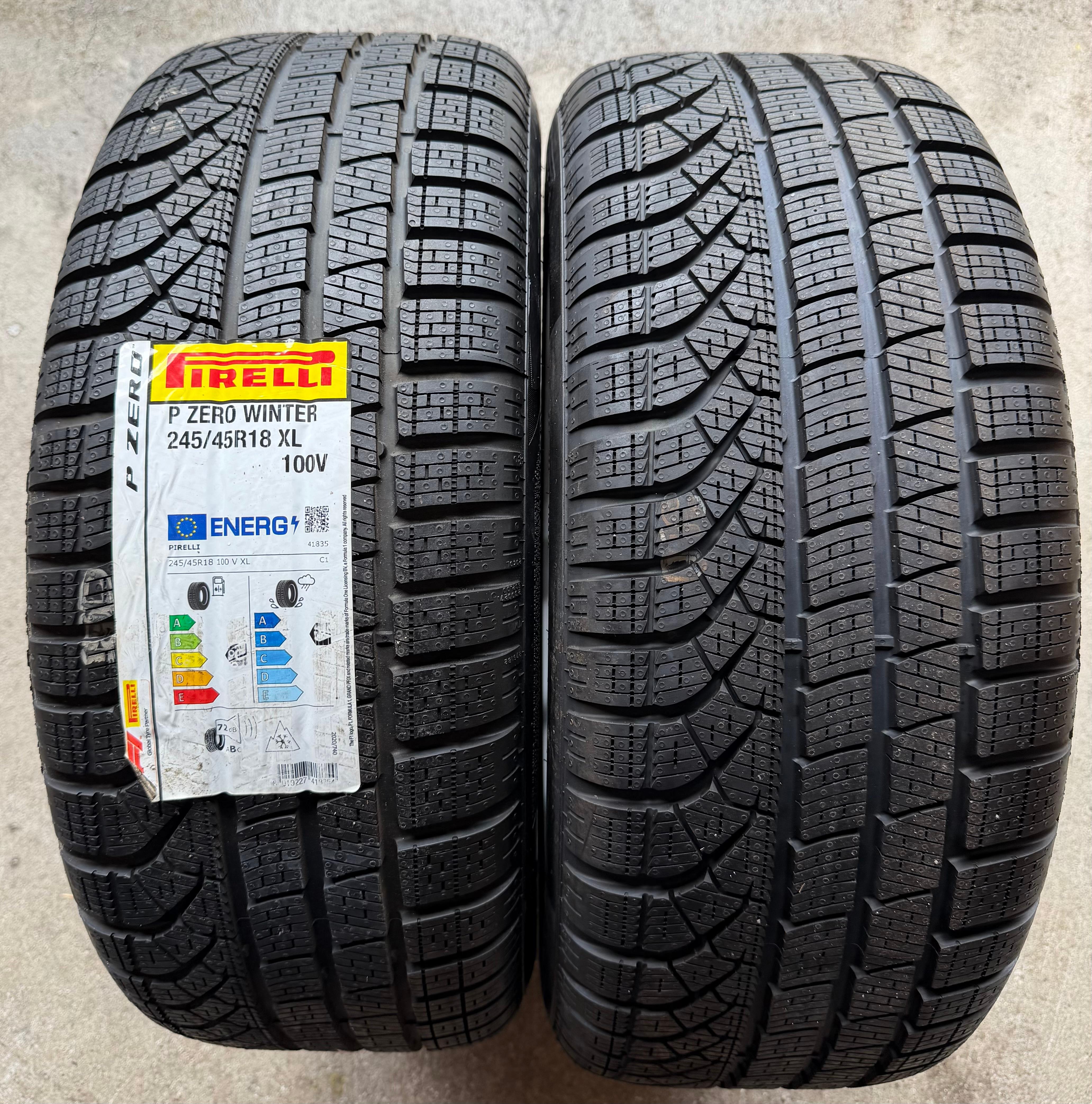 2 pneus hiver Pirelli Sottozero 3 2023 XL 245/45R18 100V, neufs
