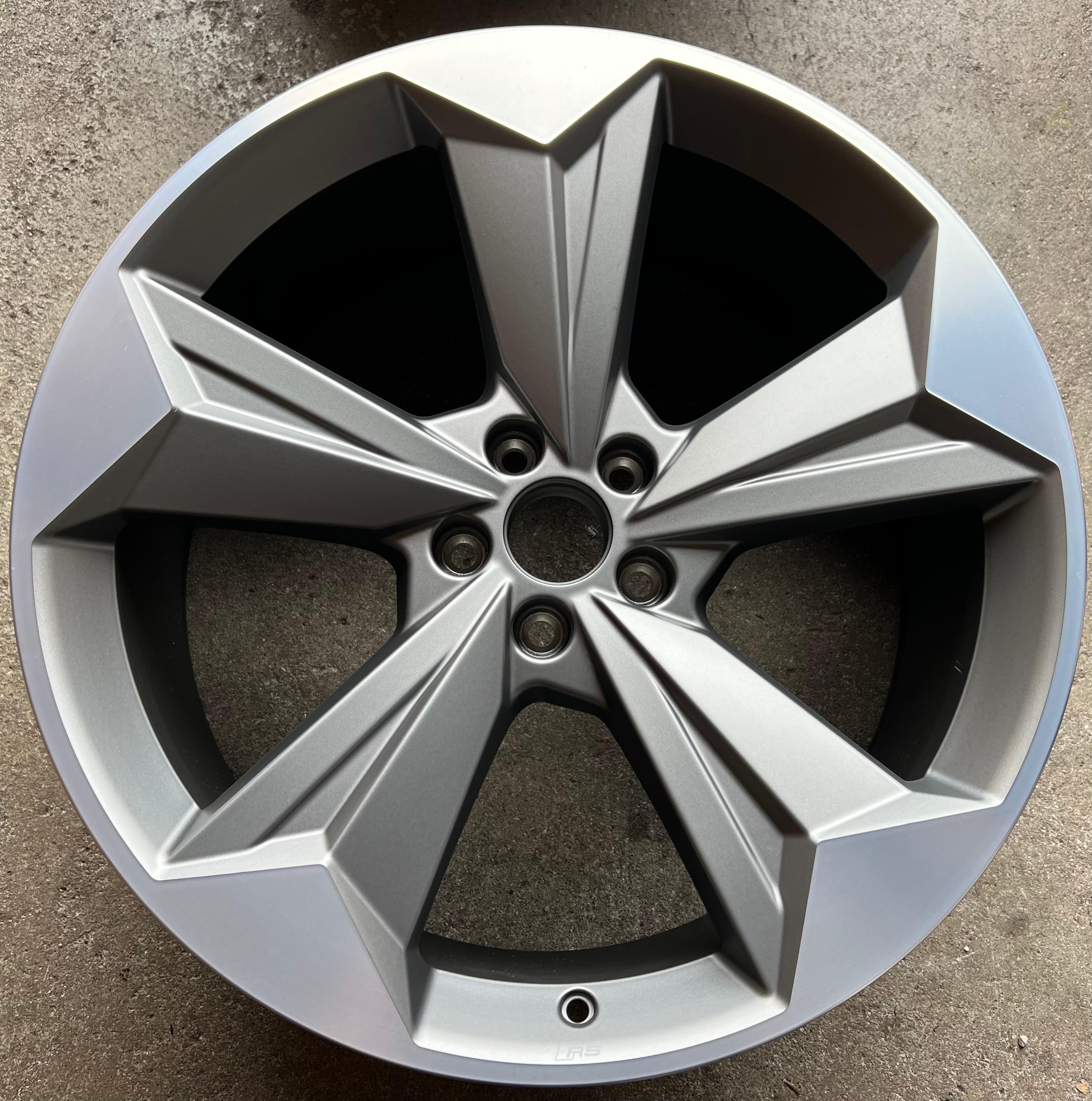 1 X ORIGINAL 21" ALUFELGE FELGE AUDI Q4 E-TRON 89A601025R 9x19 ET42 FREIHAUS