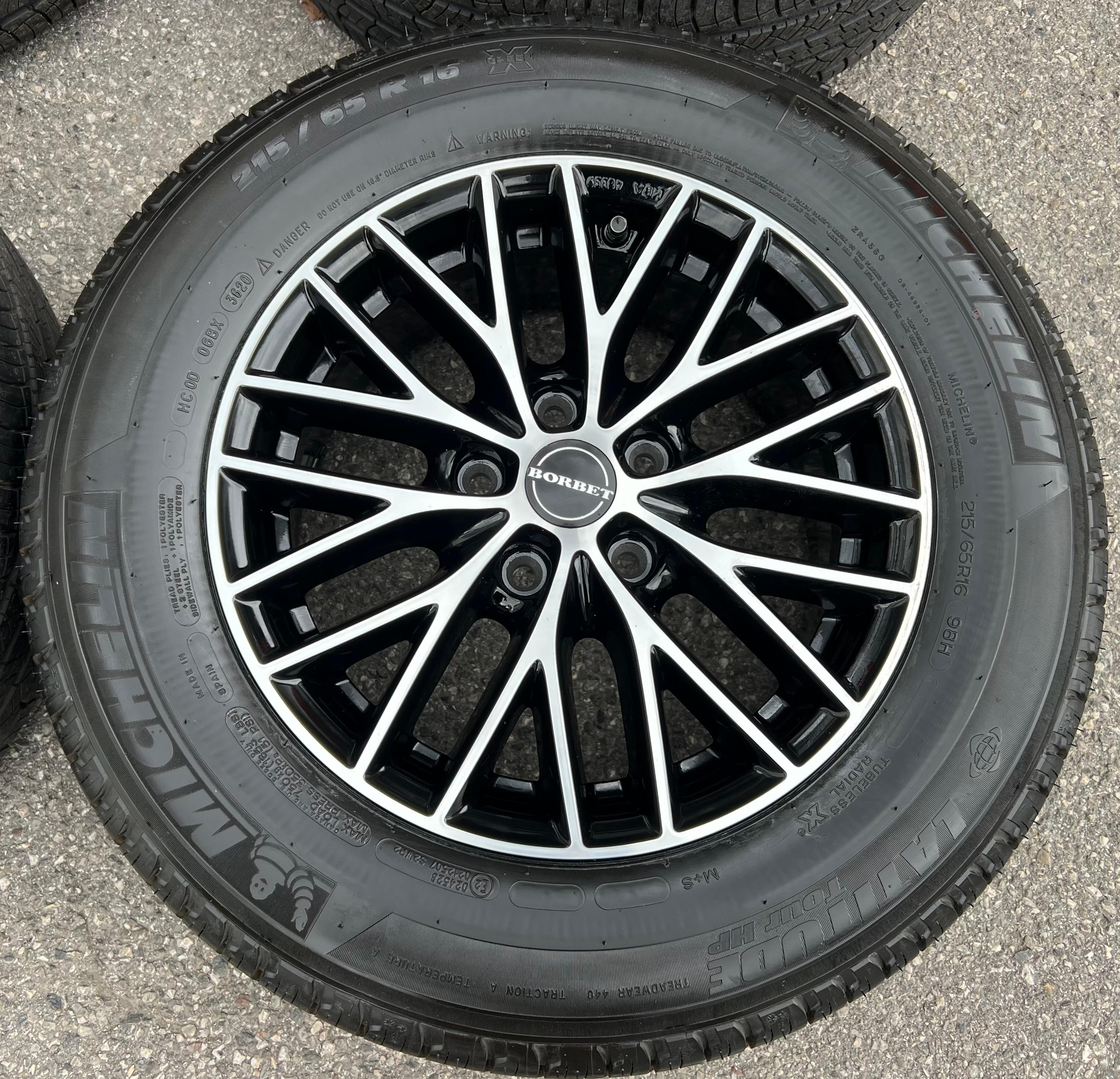 4 LLANTAS ALUMINIO 16" VERANO DACIA DUSTER SR 215/65R16 98H MICHELIN 2020 RDKS ENTREGA GRATUITA