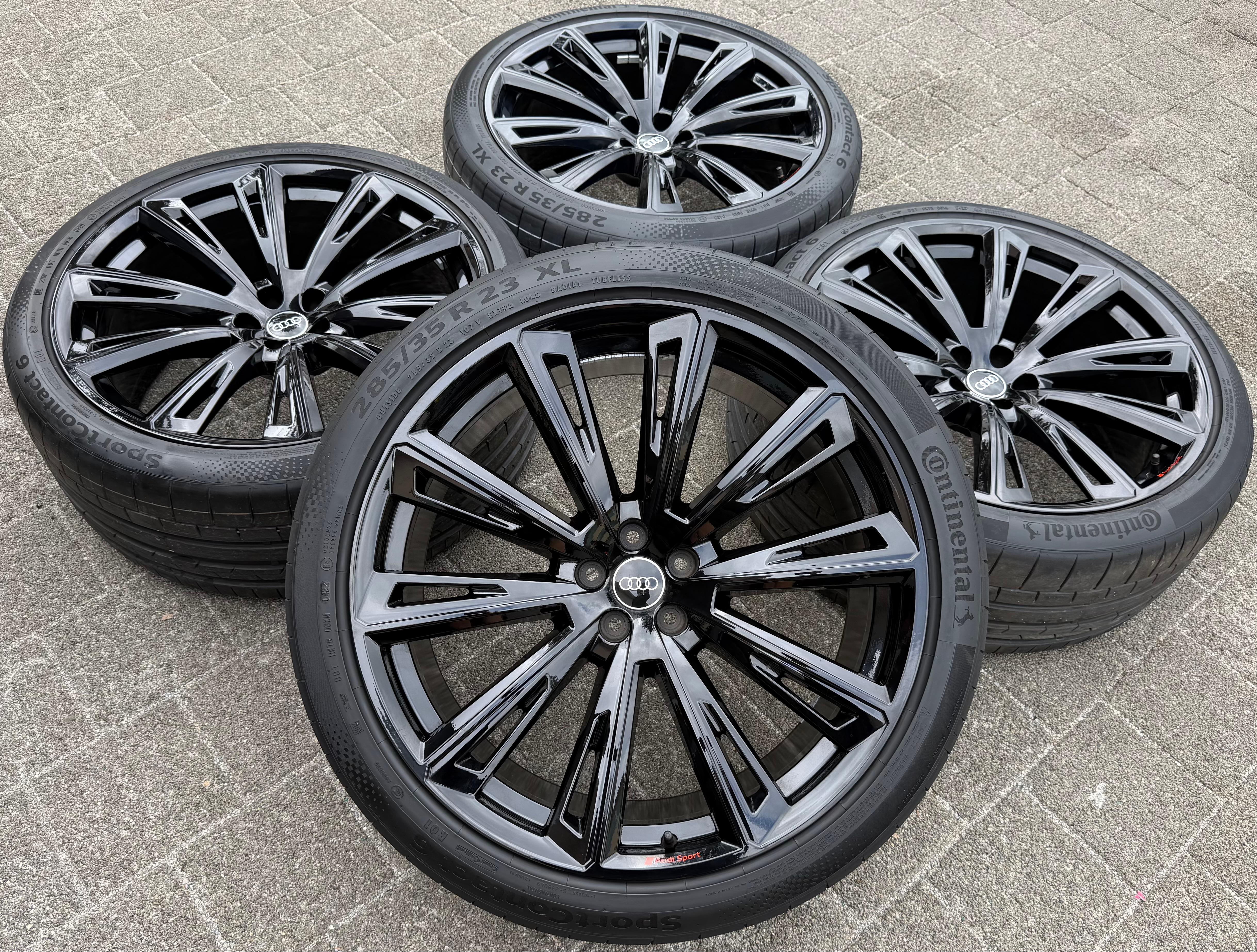 4 Original 23" Alu Sommerräder Audi Q8 SQ8 4M 285/35R23 107Y 4M8601025R Continental