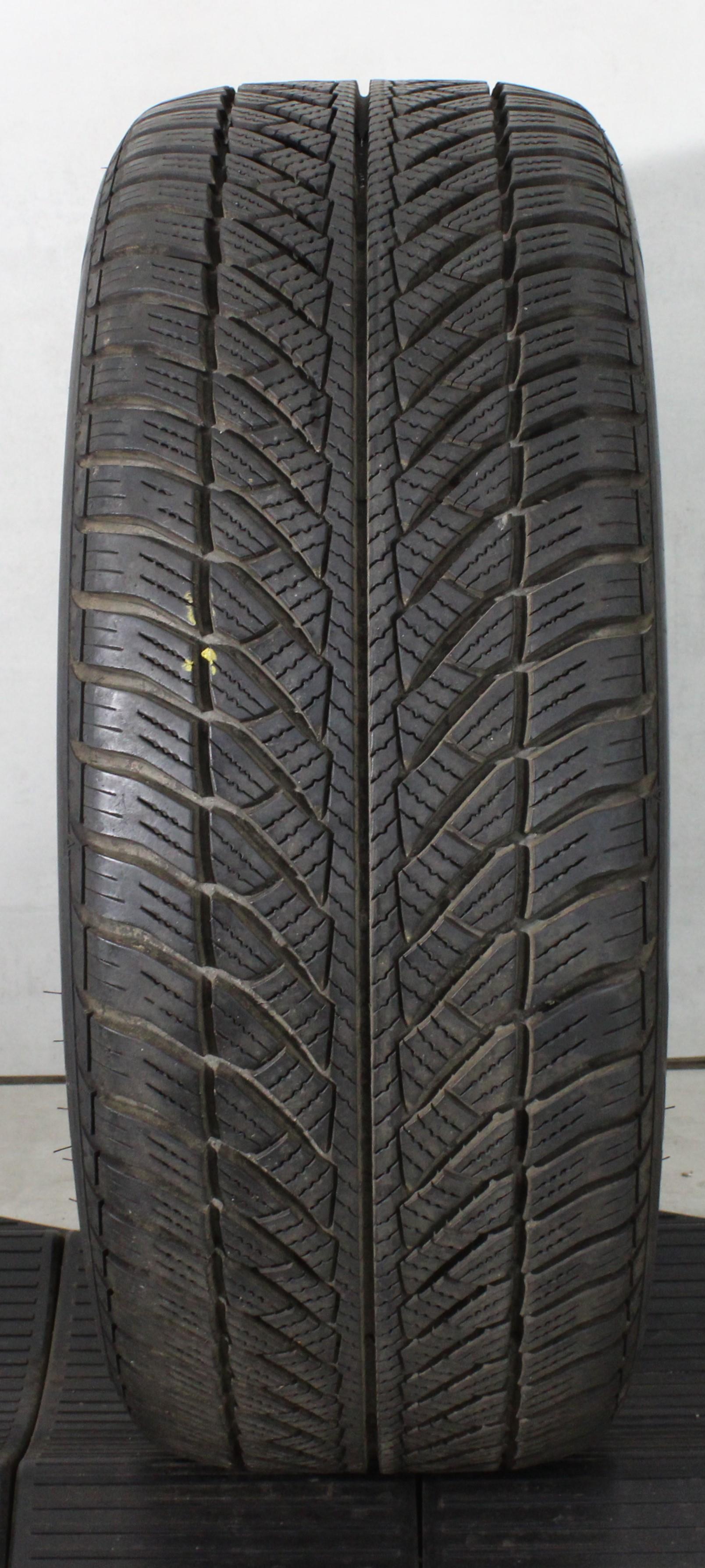 1 x 245/45R18 100V Winterreifen Goodyear Ultra Grip 8 Performance MOE Runflat 8mm 2019 *