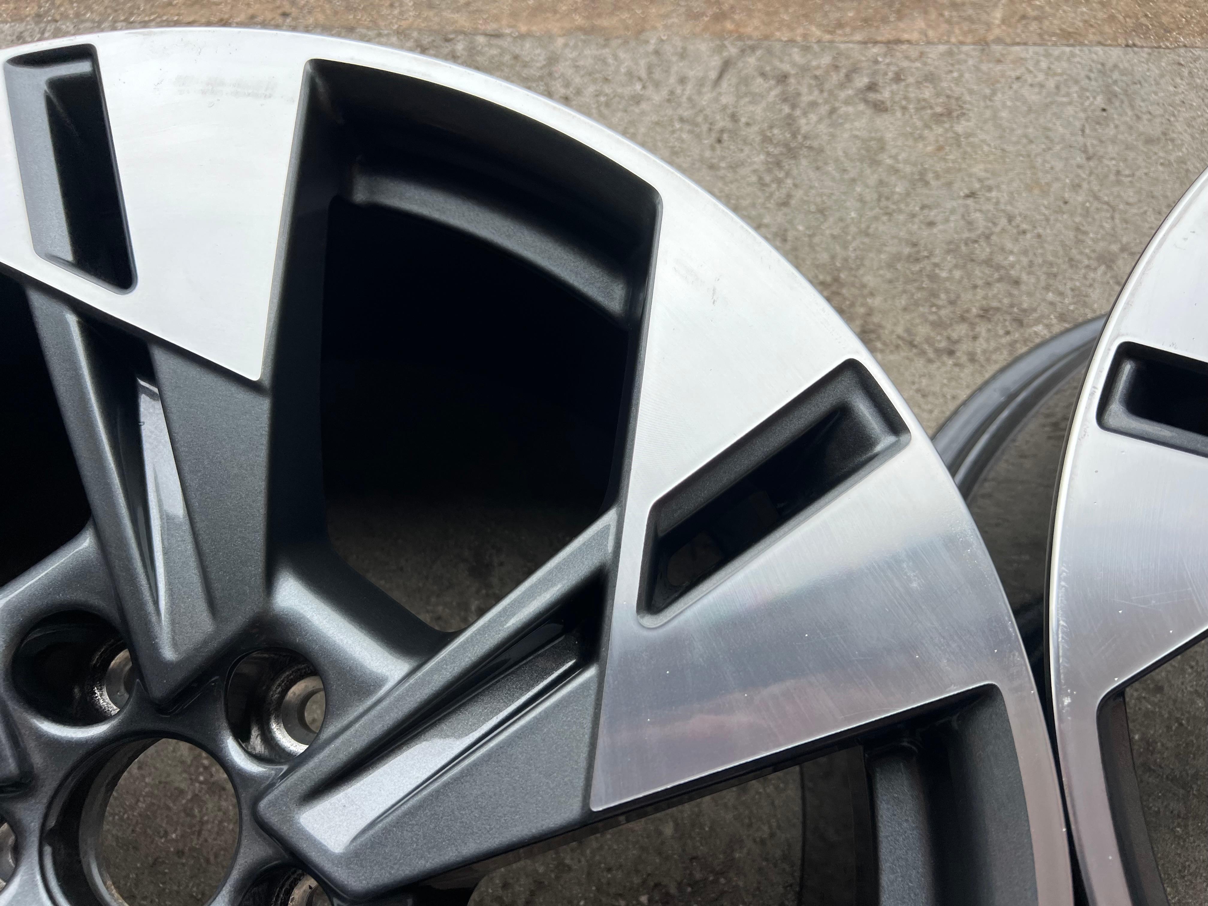 4 ORIGINAL 20" ALUFELGEN FELGEN AUDI E-TRON 4KE 9x20 ET38 4KE601025T FREIHAUS