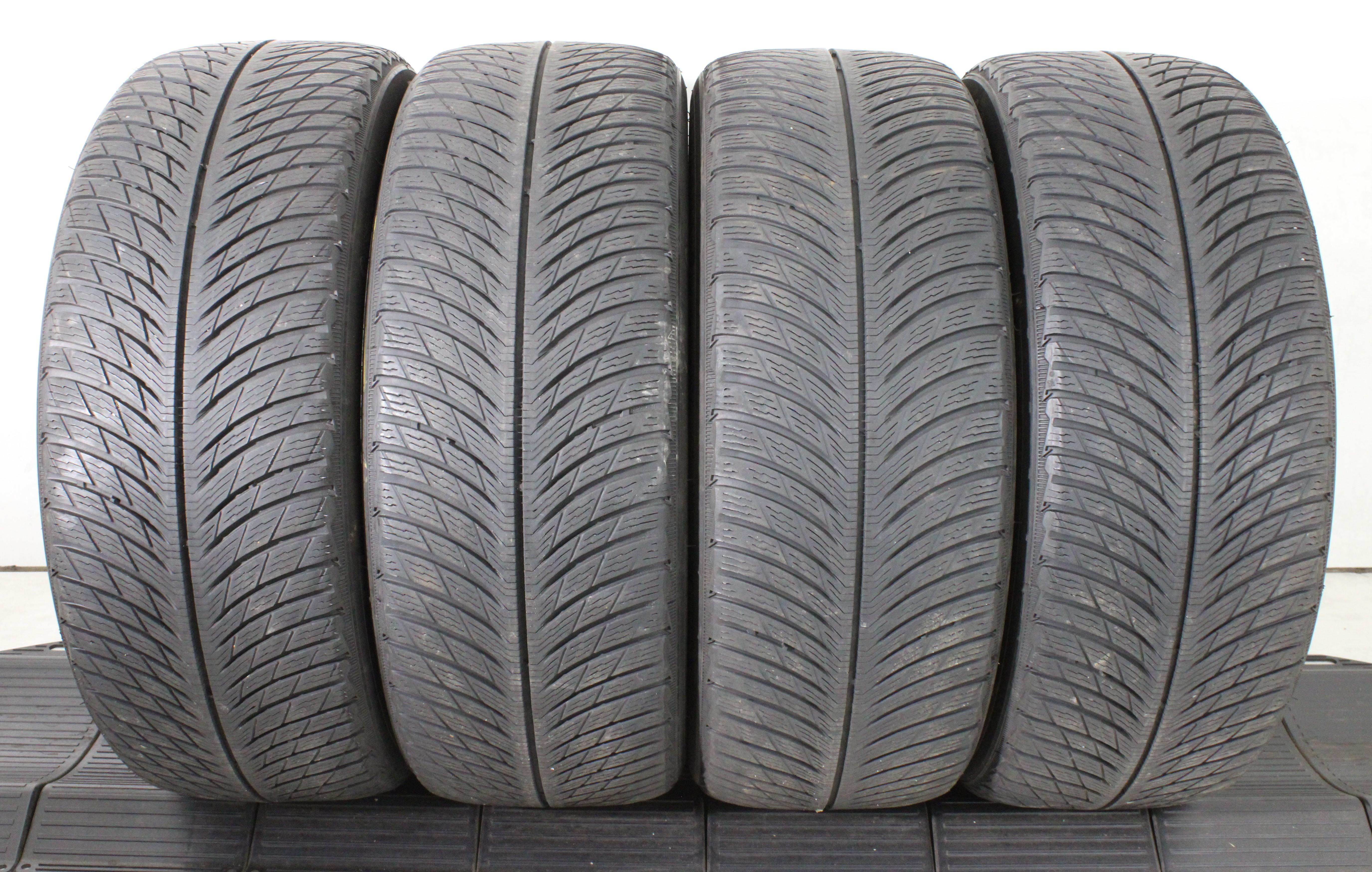 4 x 225/50R18 99V pneus hiver Michelin Pilot Alpin 5 2x4,5-5mm/2x5-5,5mm 2023 XL