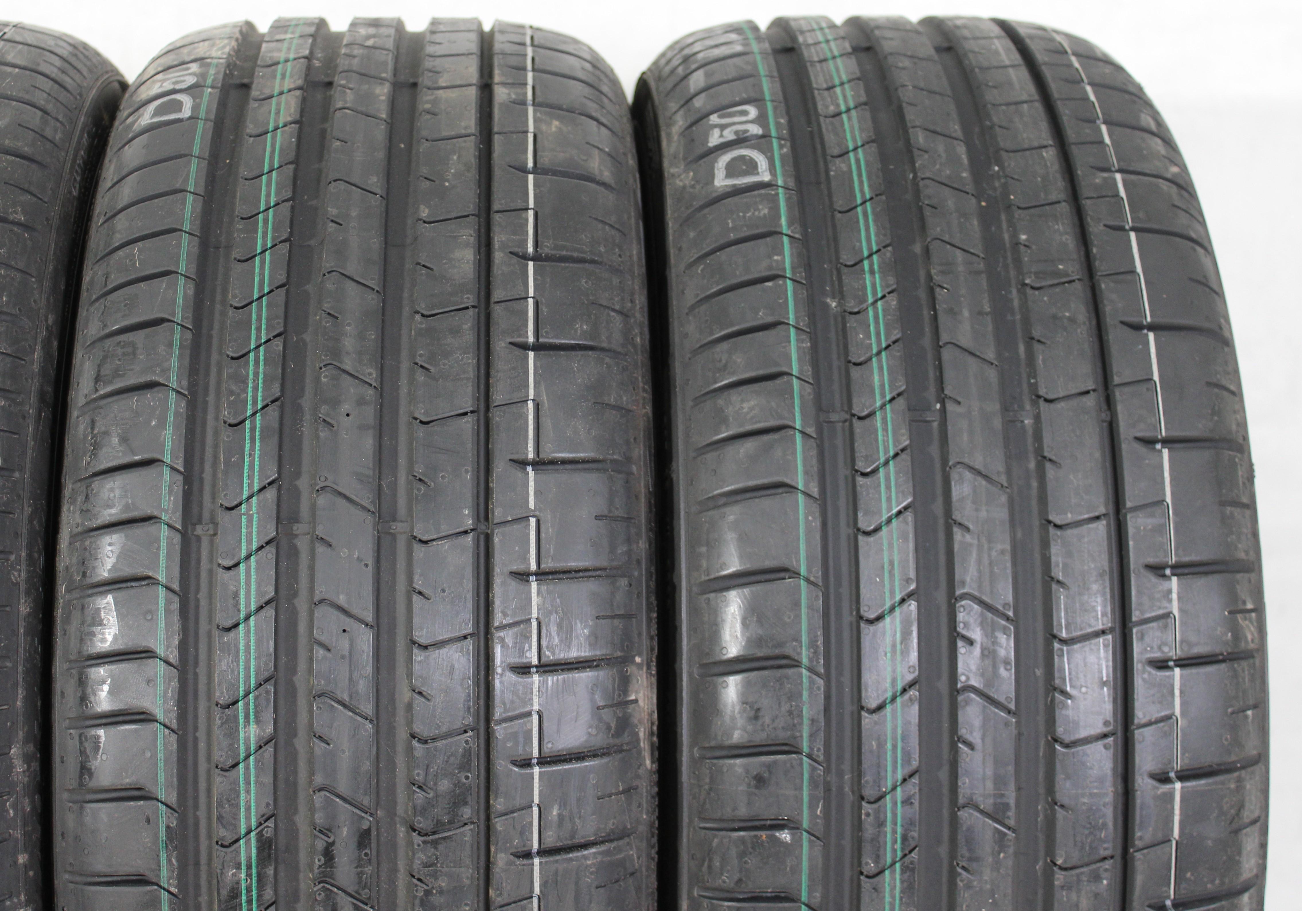 4 x 225/40R18 92Y Zomerbanden Pirelli Pzero PZ4 Volledig profiel 2019 AO NIEUW Gratis verzending