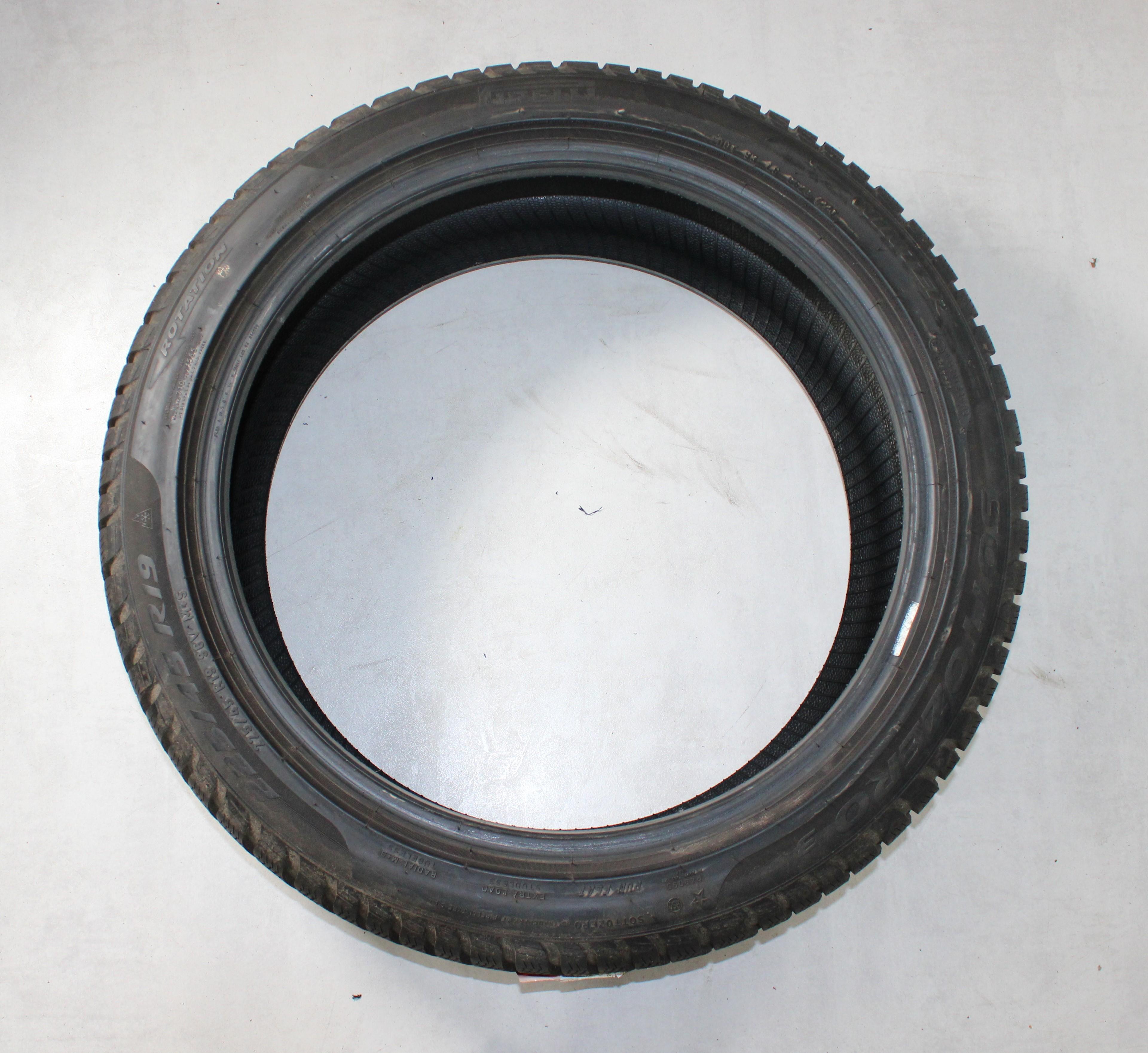 4 x 225/45R19 96V pneumatici invernali Pirelli Sottozero 3 Runflat 6,5-7mm 2020 *