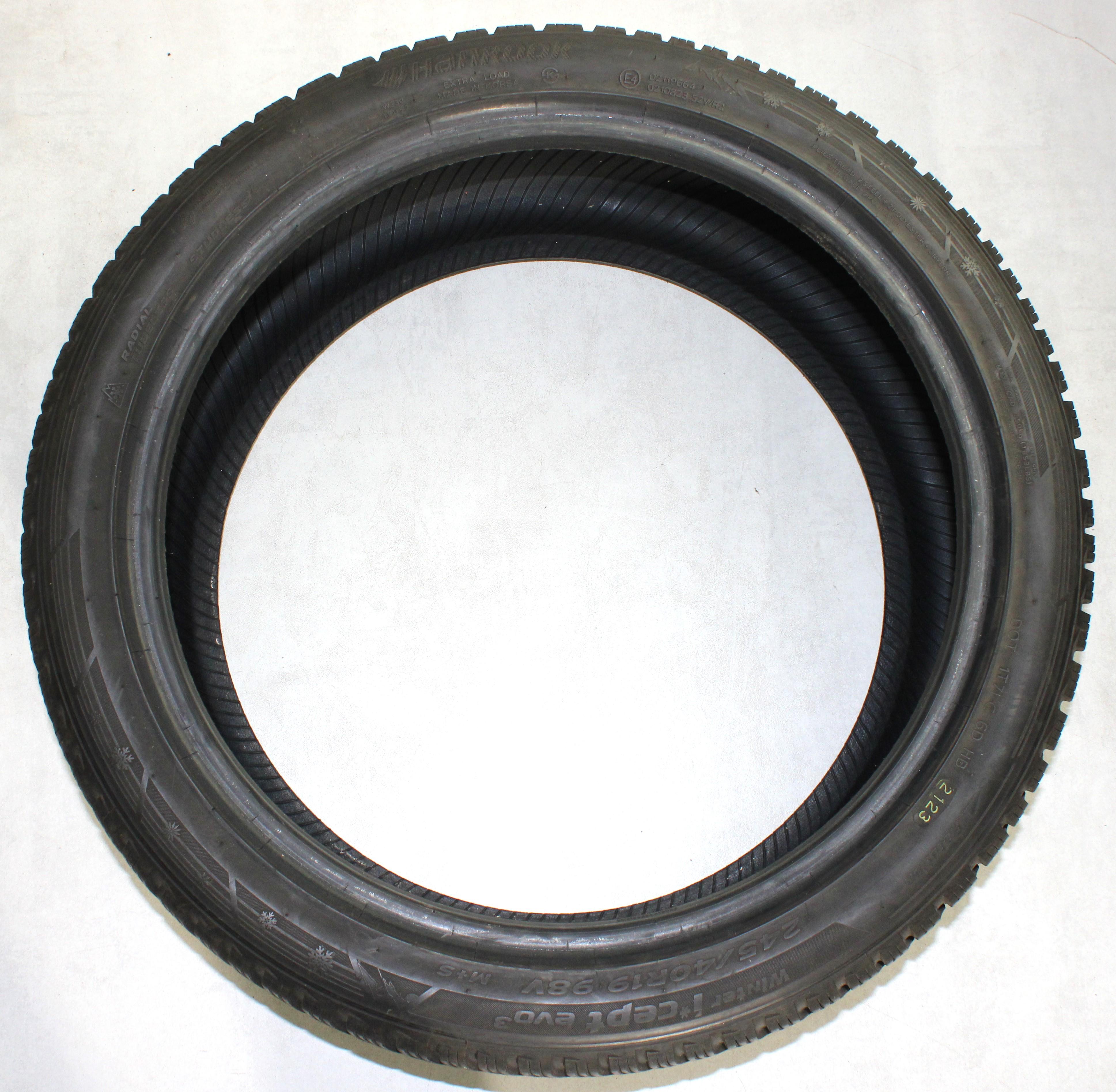 4 x 245/40R19 98V Winterreifen Hankook Winter I*Cept Evo 3 2x5,5-6mm/2x6-6,5mm 2023