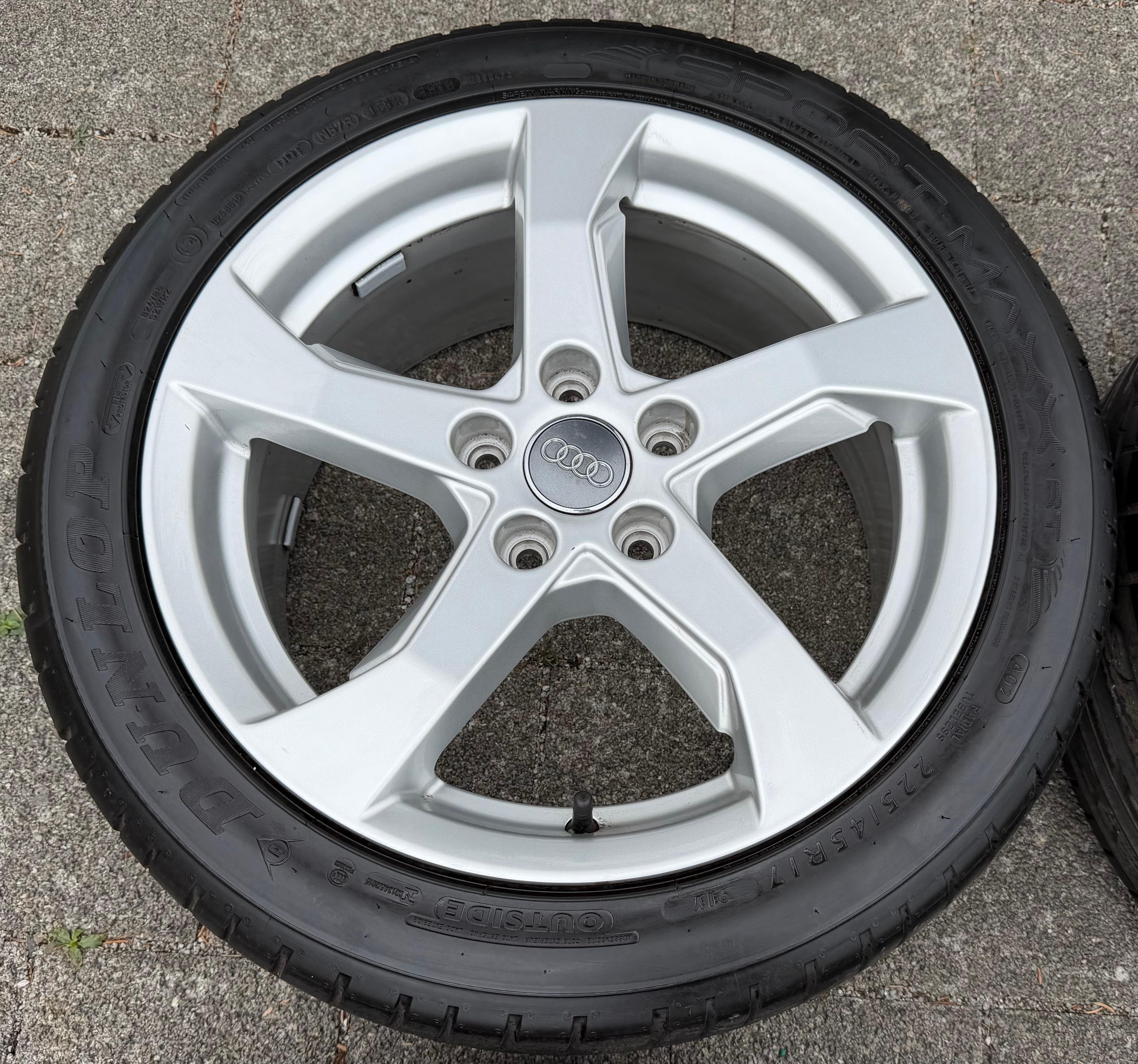 4 Original 17" Alu Sommerräder Audi A3 S3 8V 8V0601025CT 225/45R17 91Y