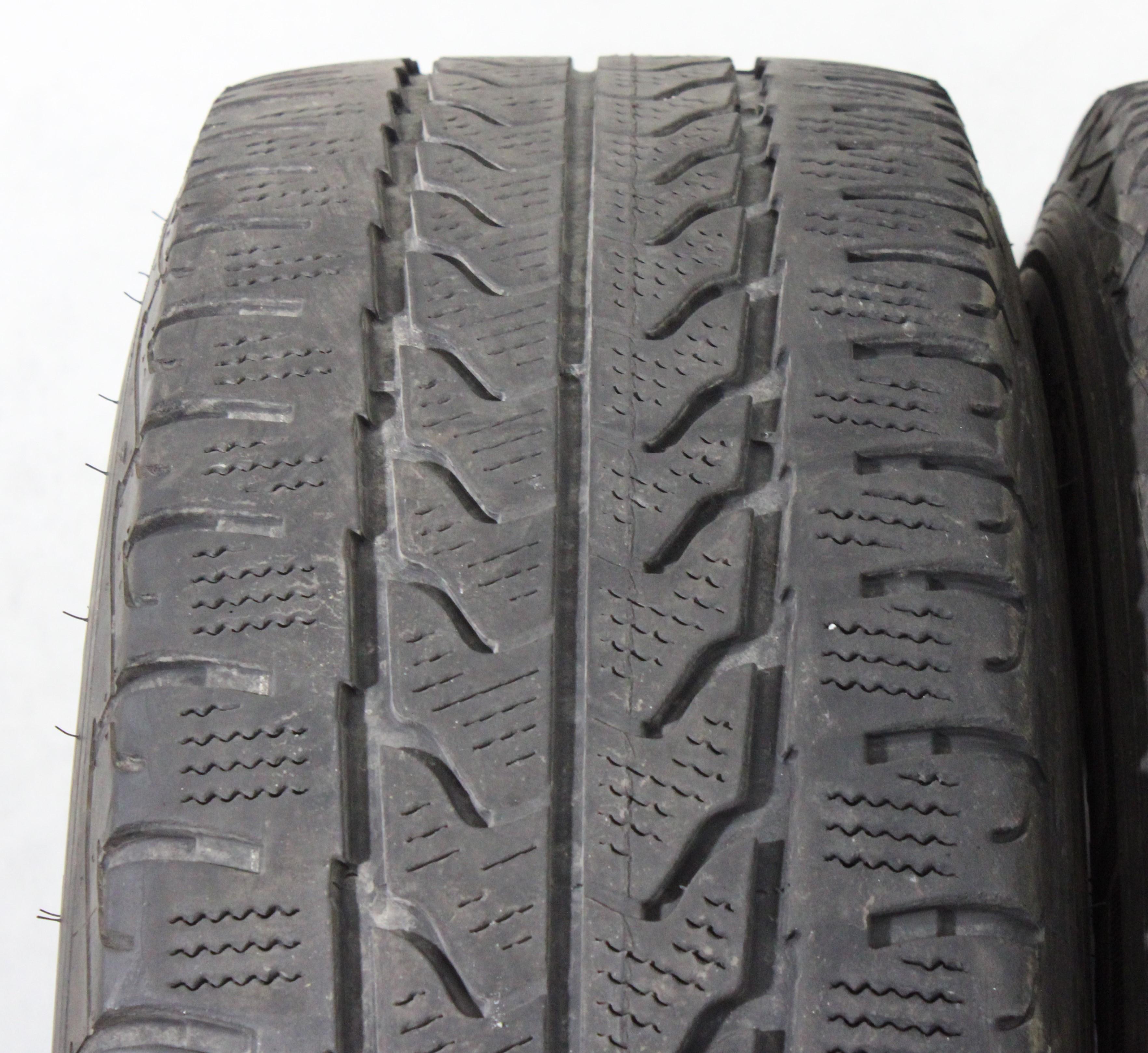 2 x 225/70R15C 112/110R Winterreifen Goodyear Ultra Grip Cargo 4,5-5mm 2022