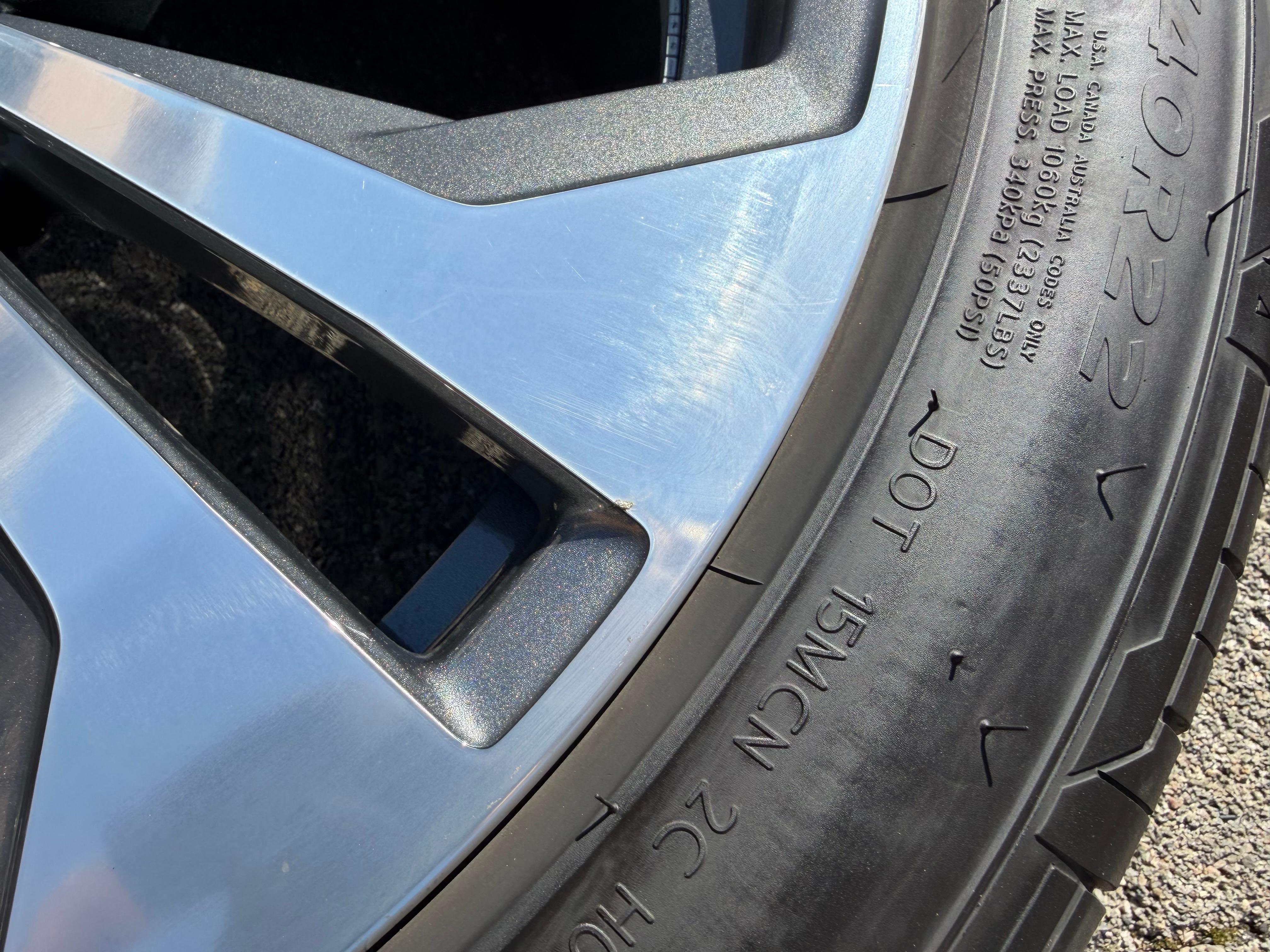 4 Original 22" Alu Sommerräder Audi Q8 SQ8 4M 4M8601025K 285/40R22 110Y Hankook RDKS