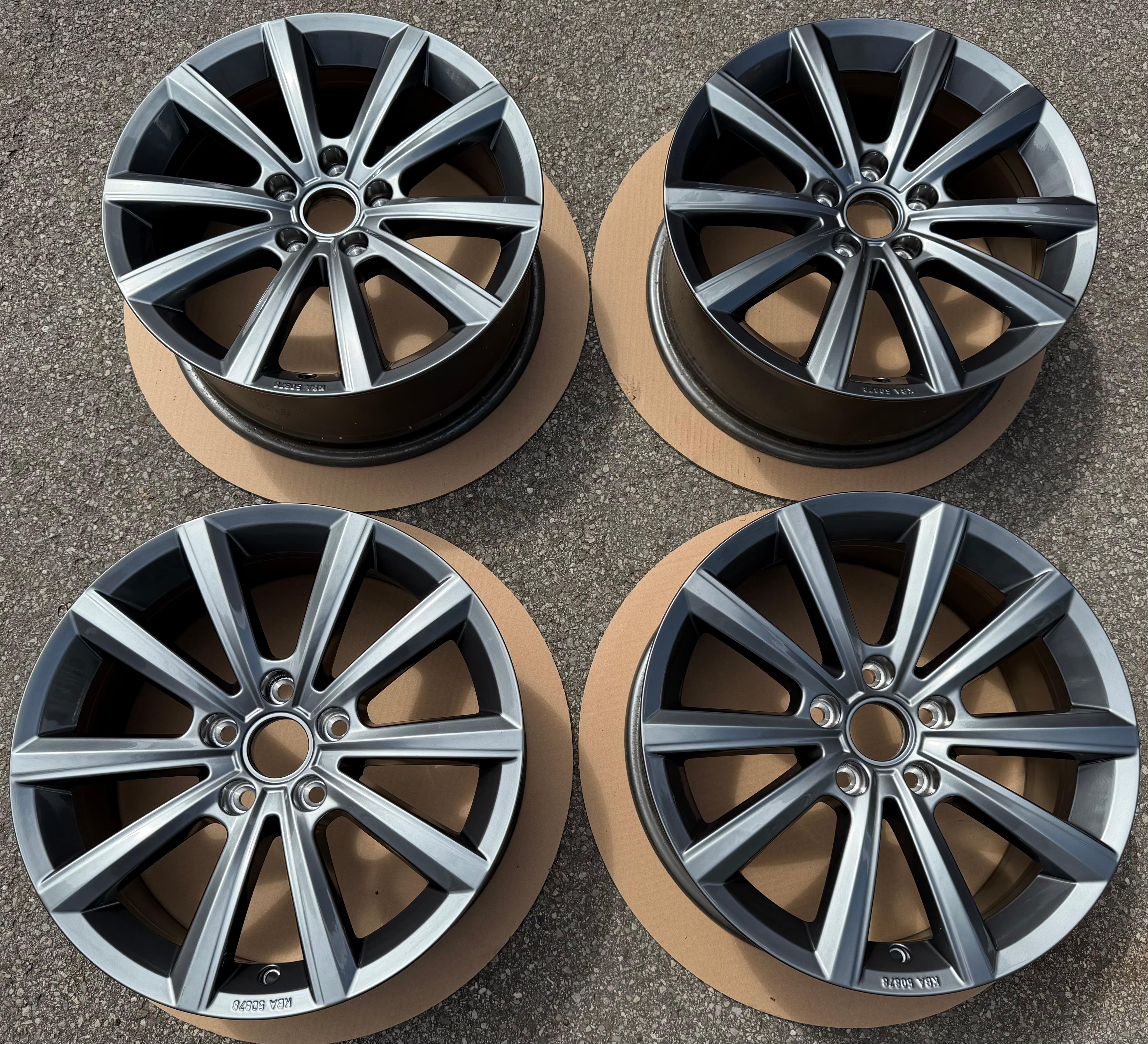 4 ORIGINAL 17" ALUFELGEN VW PASSAT 3G B8 MERANO 6,5x17 ET41 3G0071497C NEU