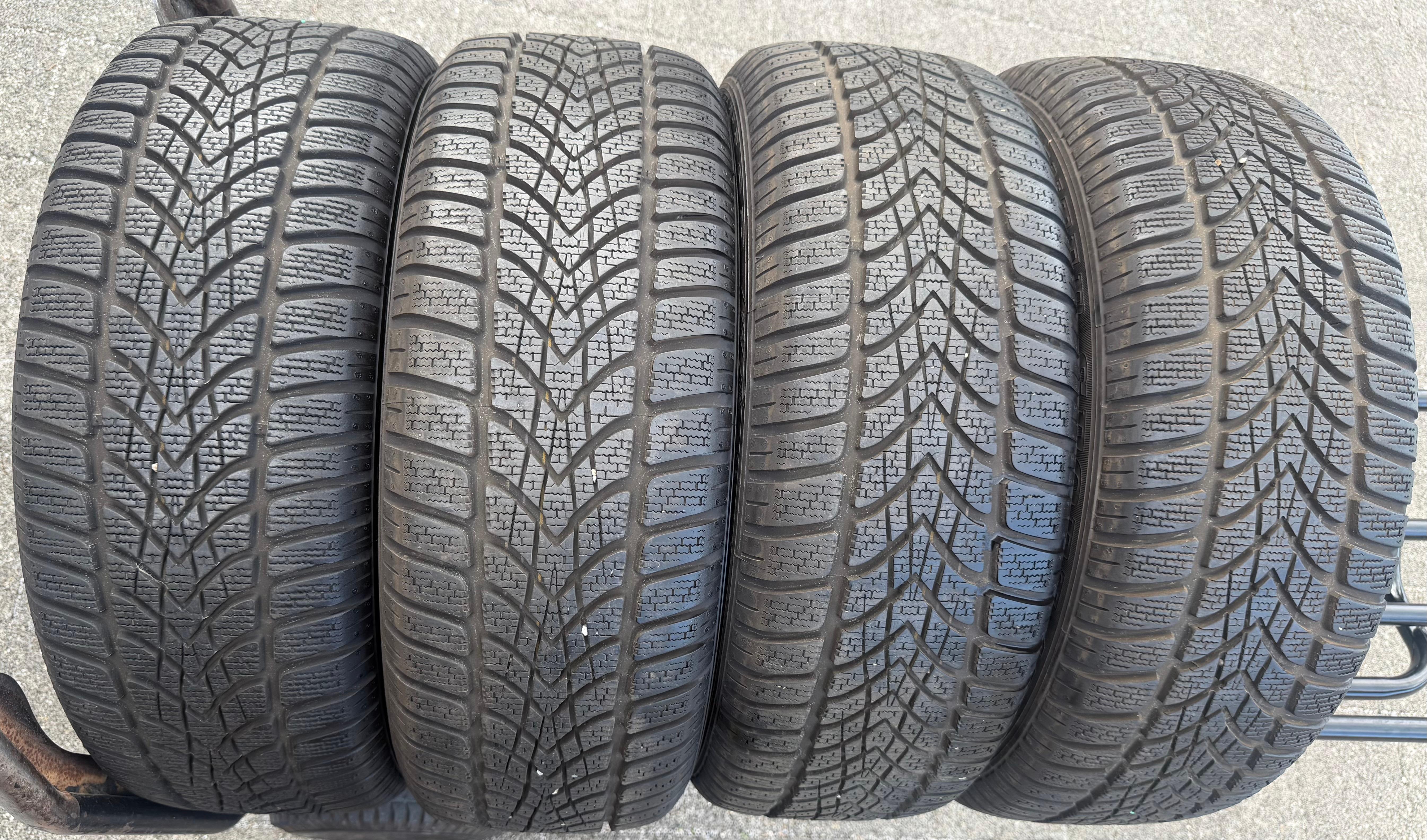 4 Winterräder VW Golf 7 Audi A3 8V Seat Leon 5F Skoda Octavia 5E 205/55R16 91H Dunlop