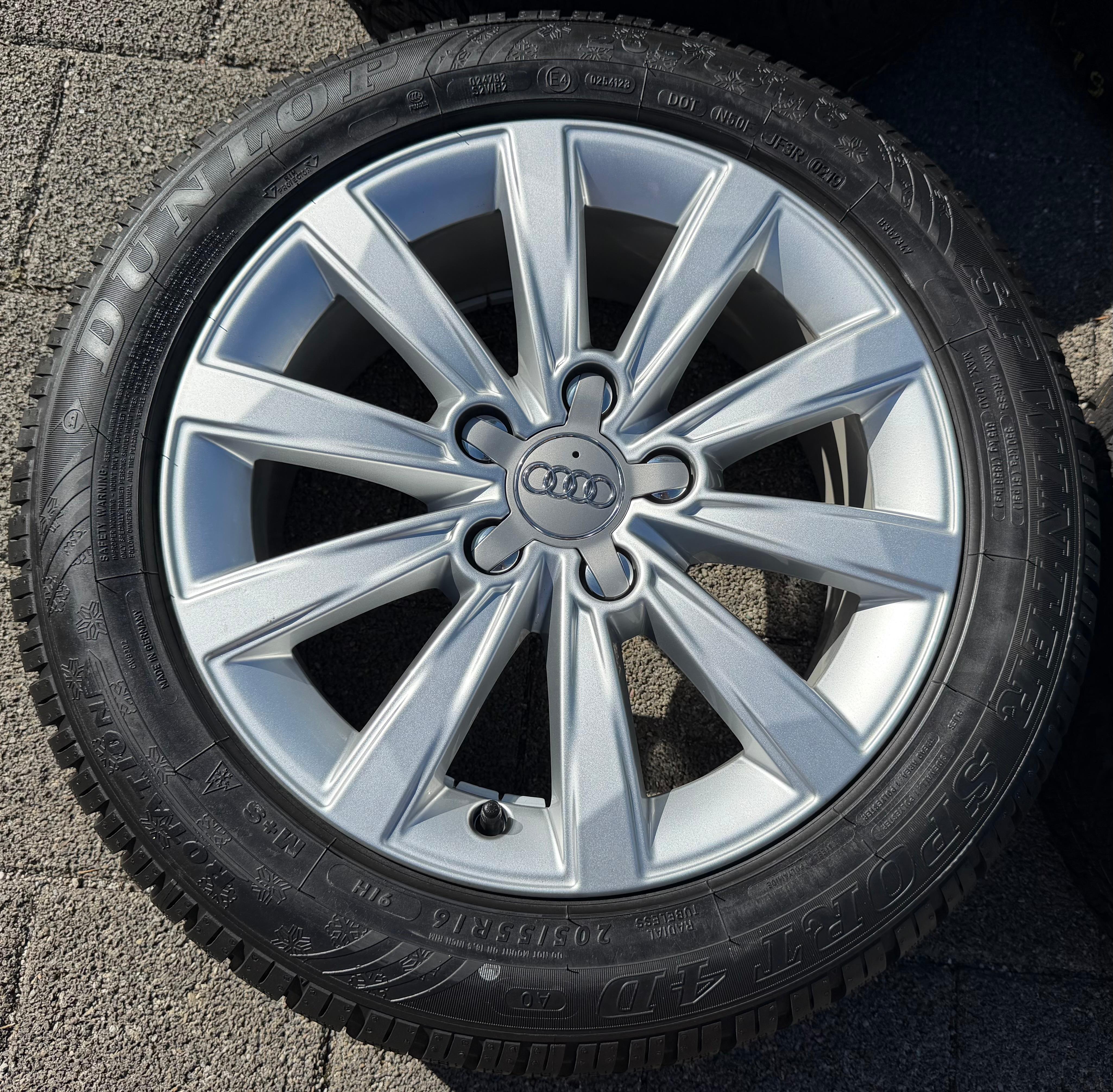 4 Original 16" Alu Winterräder Audi A3 8V 8V0601025CR 205/55R16 91H Dunlop