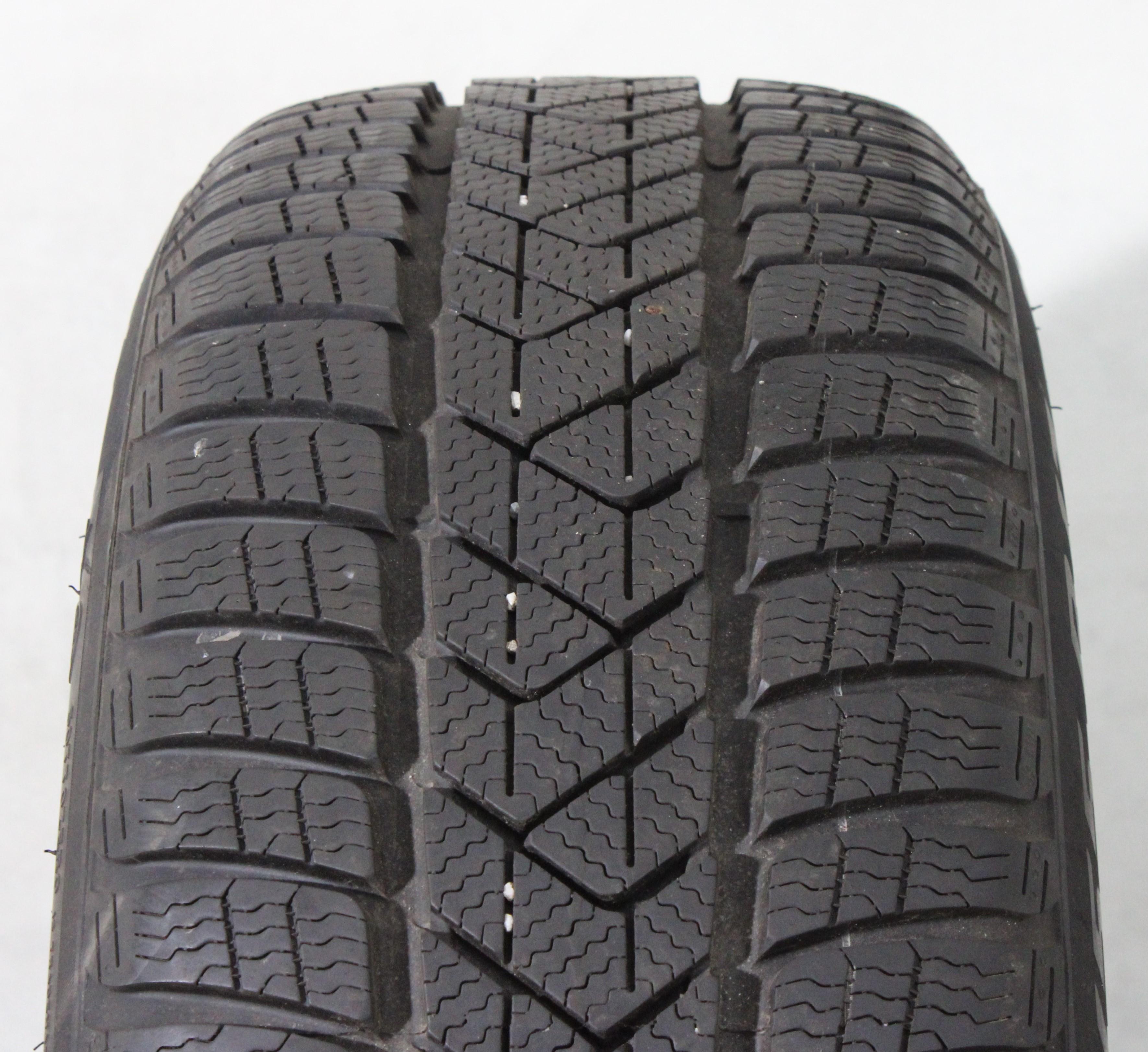 1 x 225/55R17 97H pneumatico invernale Pirelli Sottozero 3 * Runflat 7-7,5 mm 2022