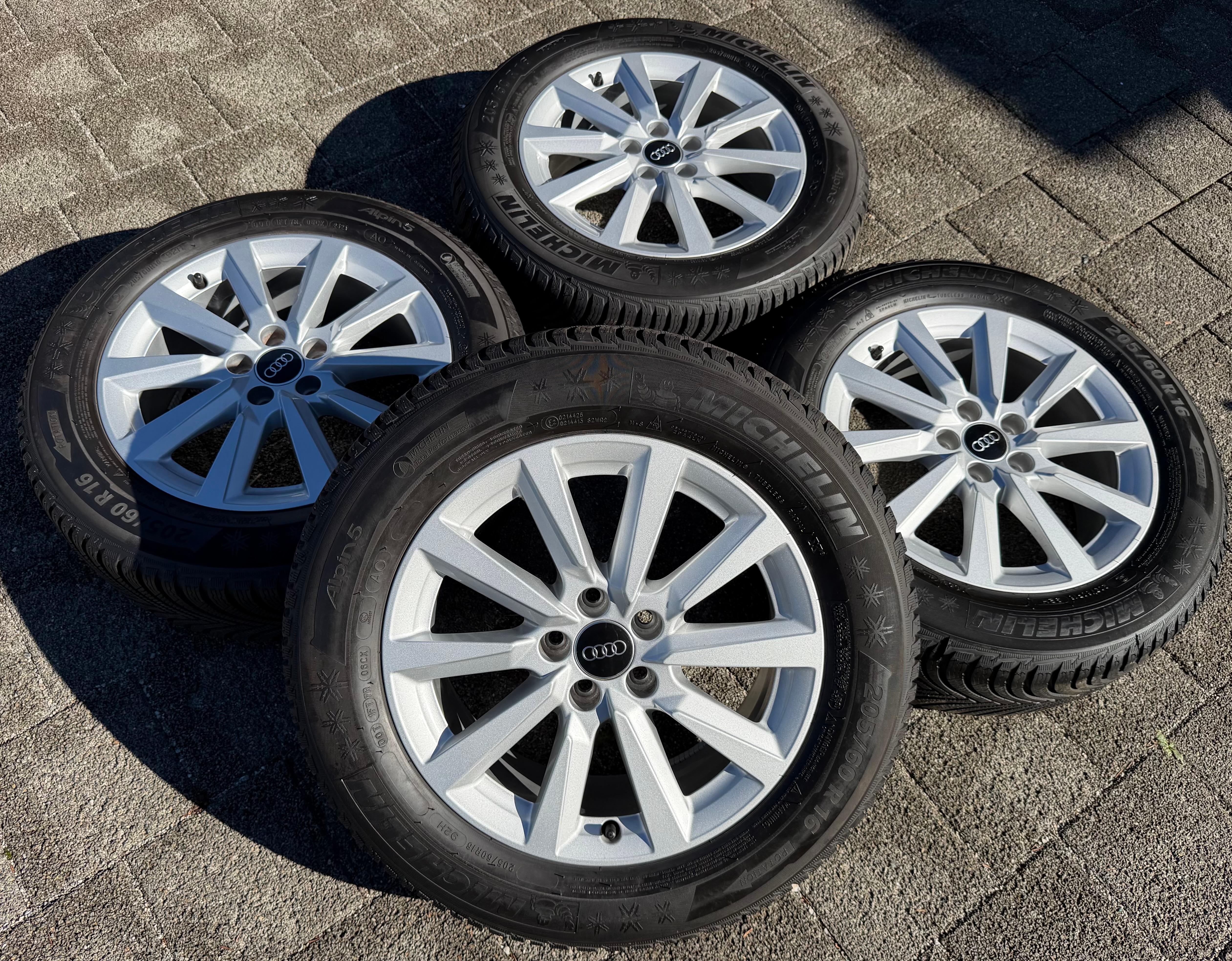 4 Original Alu Winterräder Audi A1 GB GBH 82A601025C 205/60R16 92H 2024 Michelin
