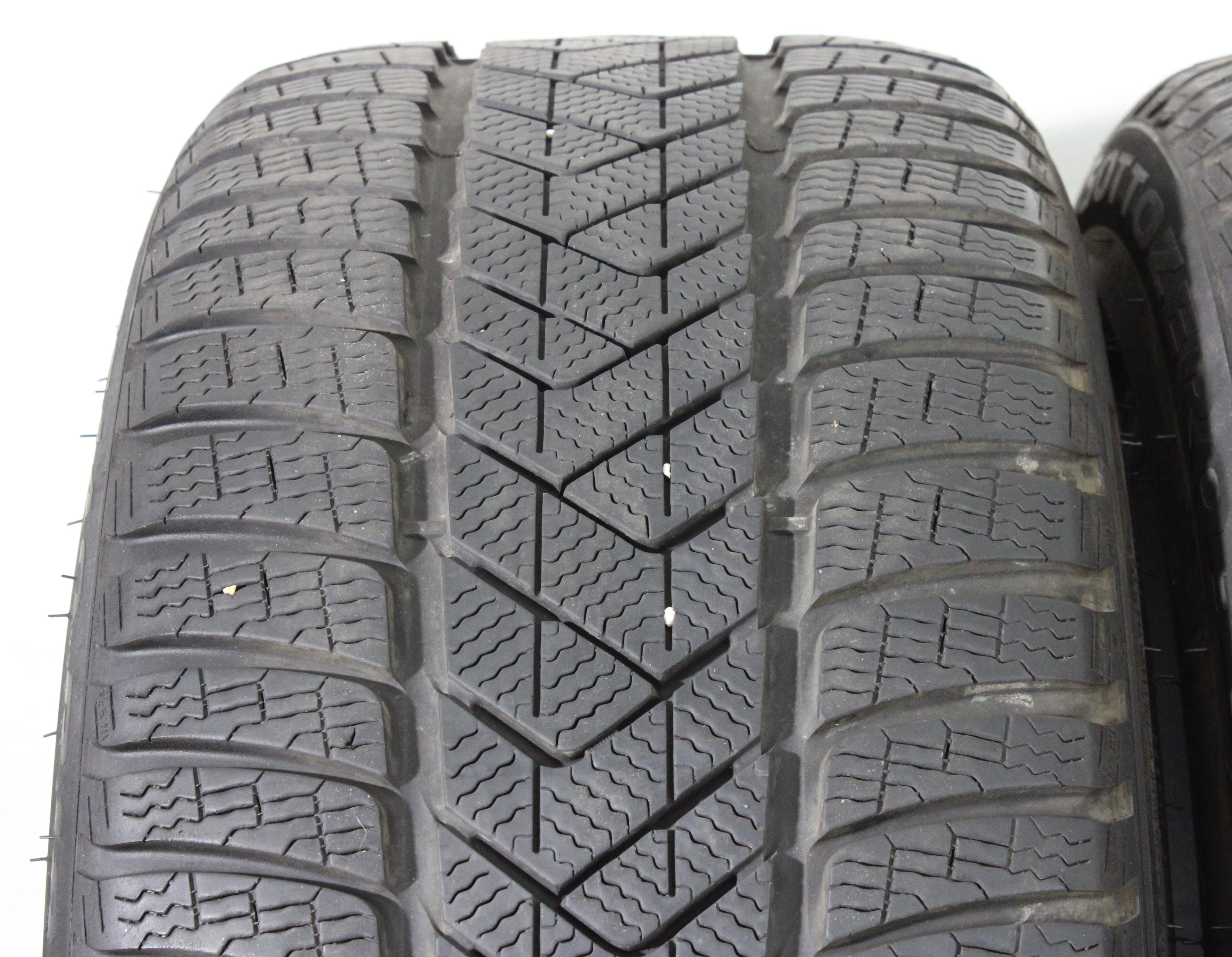 2 x 275/40R18 103V winterbanden Pirelli Sottozero 3 MO 6-6,5 mm 2023