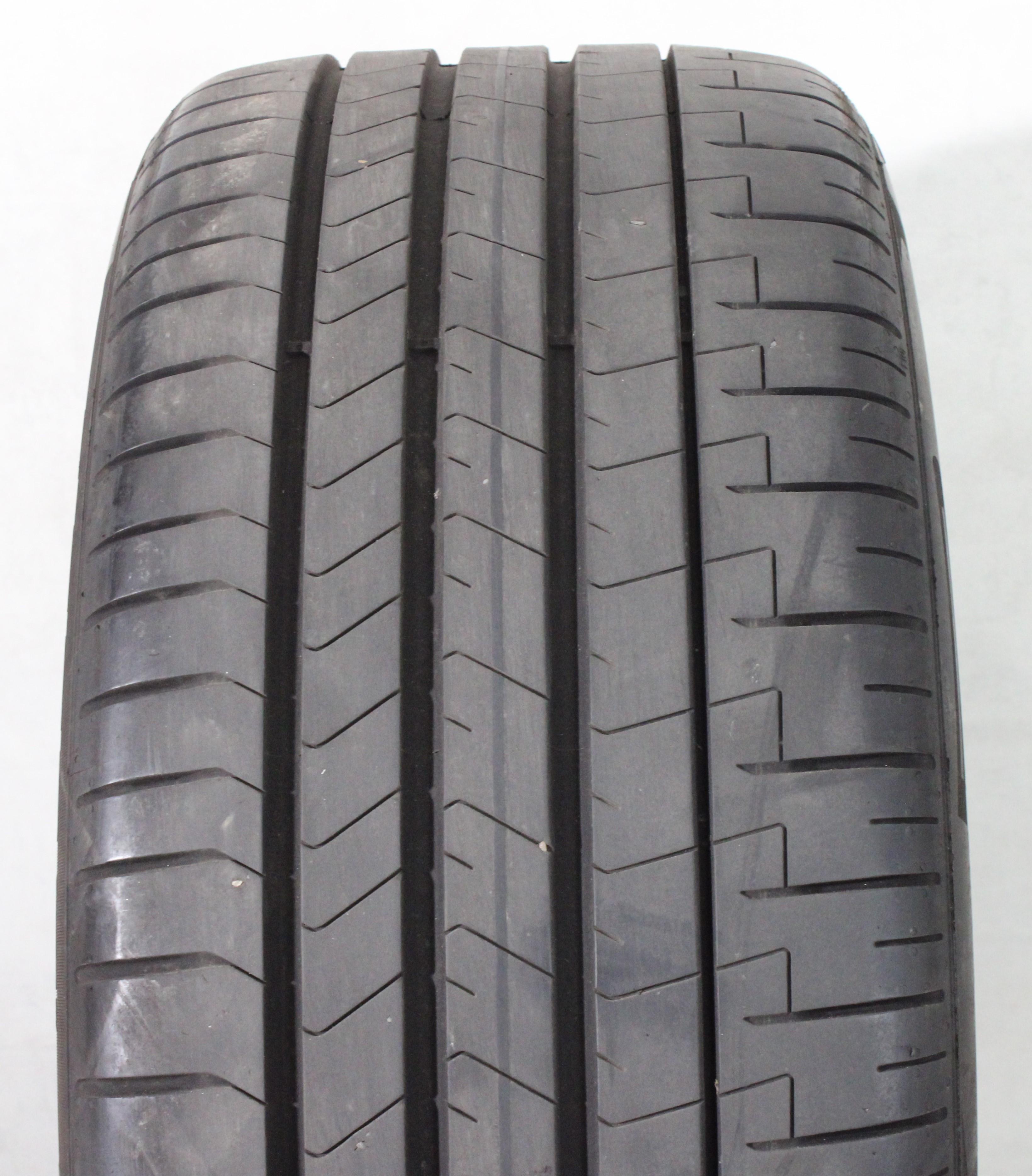 1 x 255/40R19 100Y Sommerreifen Pirelli Pzero PZ4 *1 6,5-7mm 2024