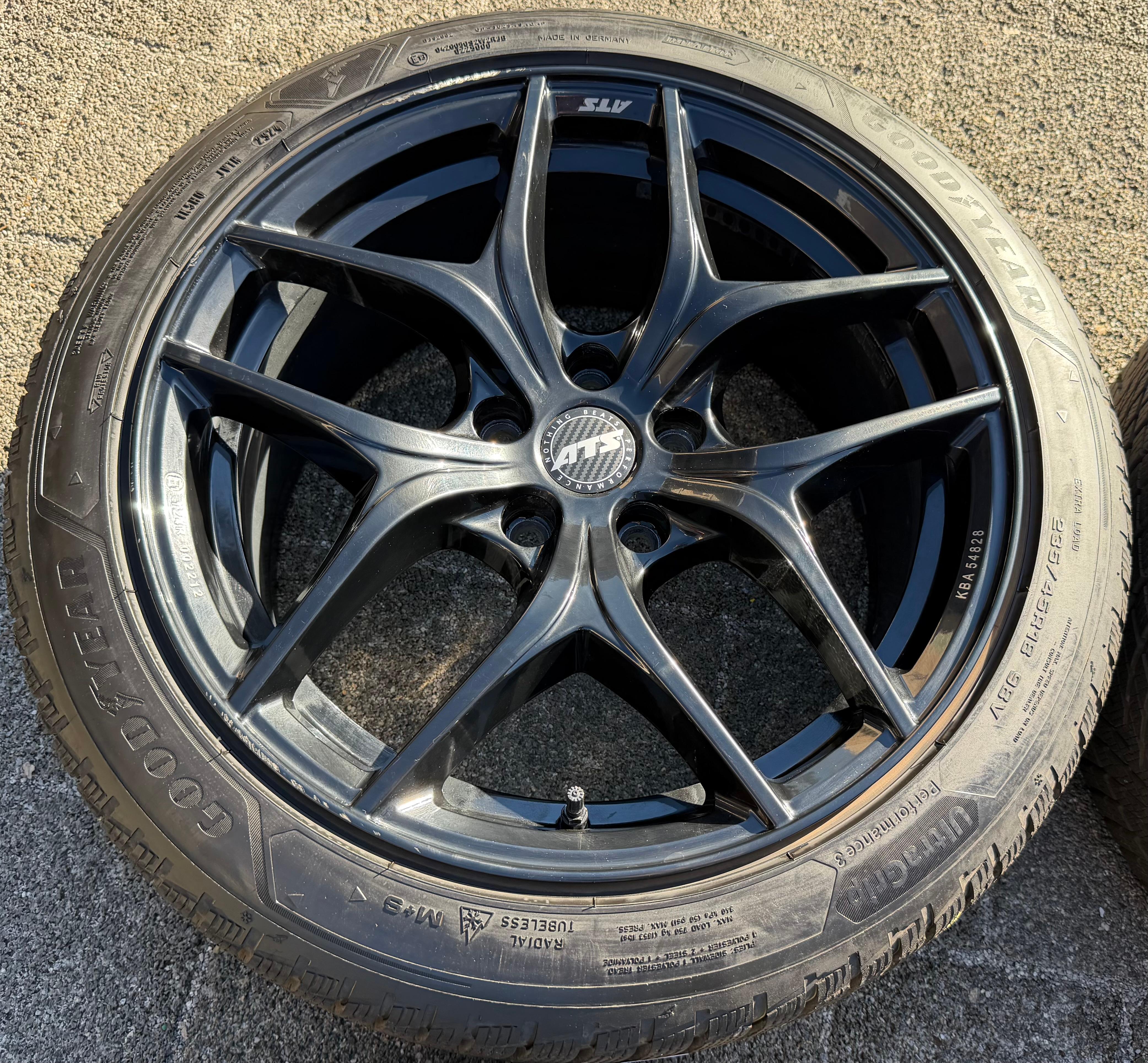 4 Alu 18" Winterräder Tesla Model 3 235/45R18 98V Goodear 2024 RDKS