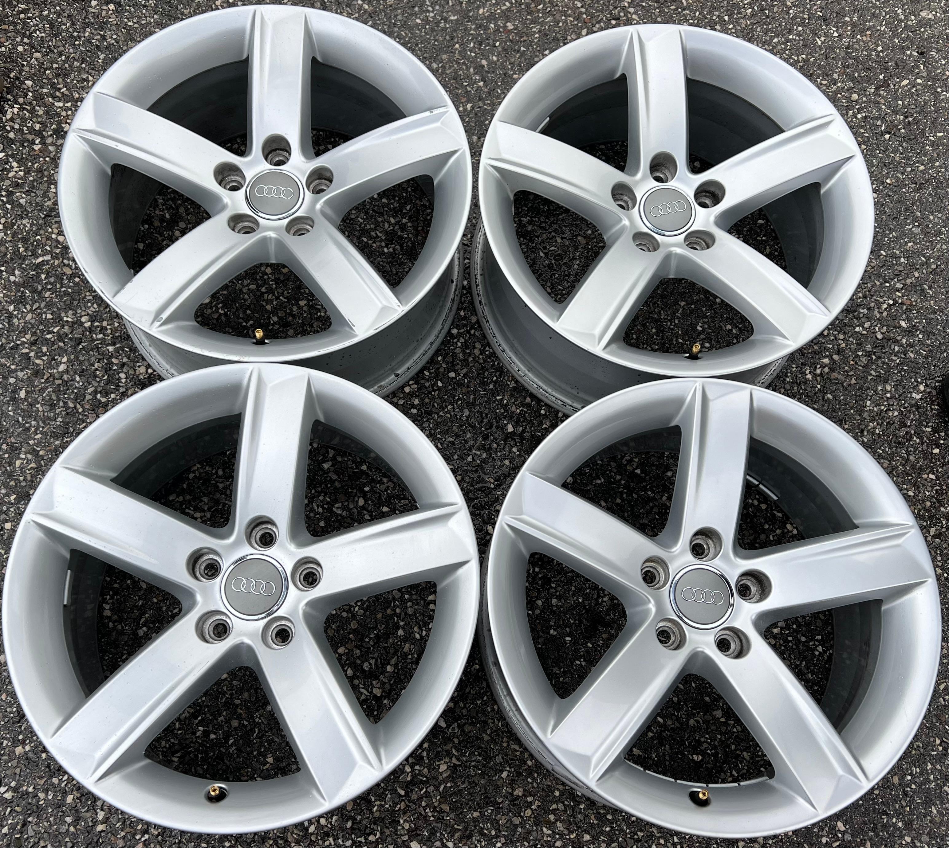 4 JANTES ALU 17" ORIGINALES AUDI A5 8T 8T0071497 FRANCO DE PORT