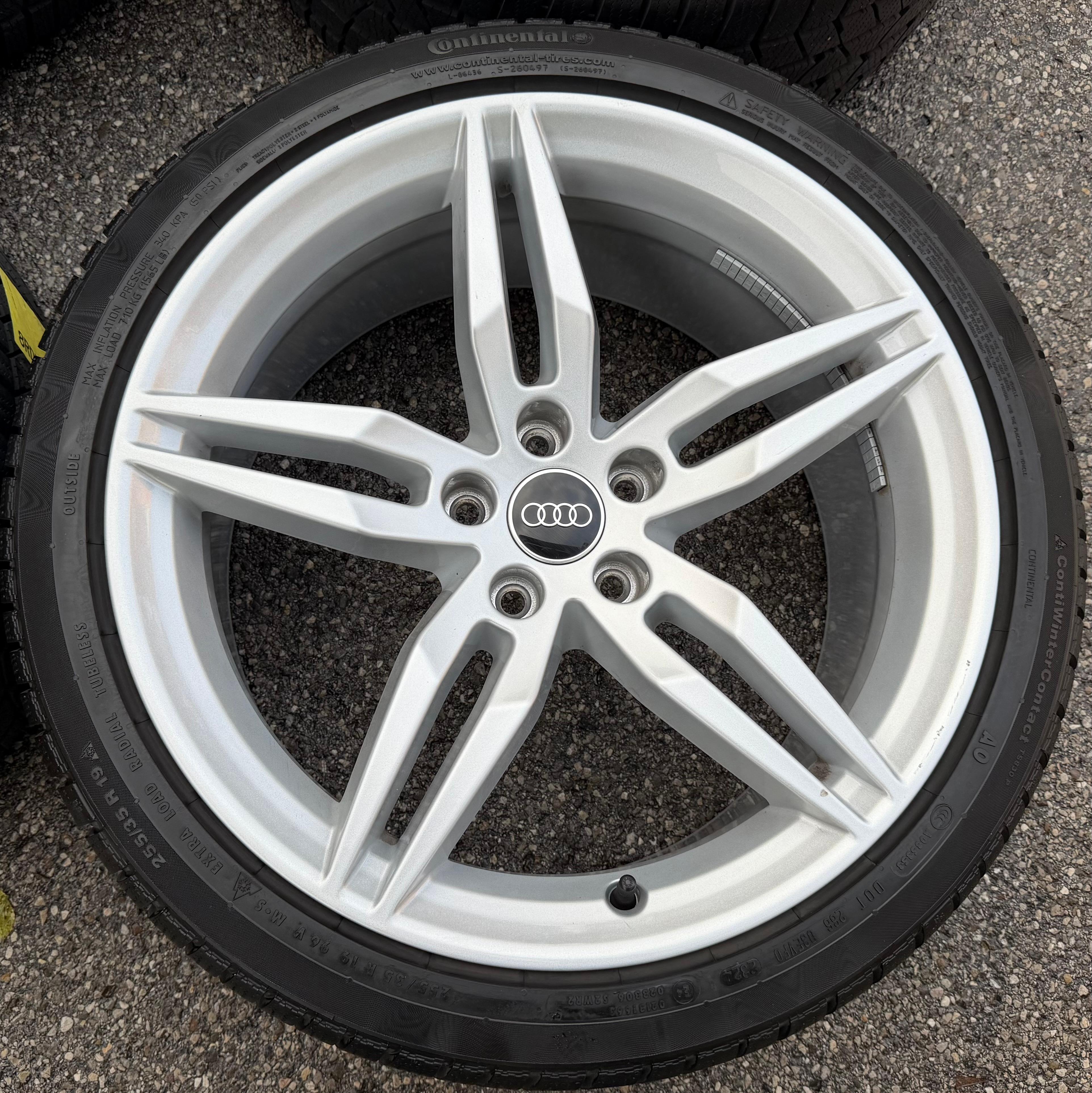 4 ruedas de invierno de aleación originales de 19" para Audi A5 S5 8W F5 8W0601025AM 255/35R19 96V 2024