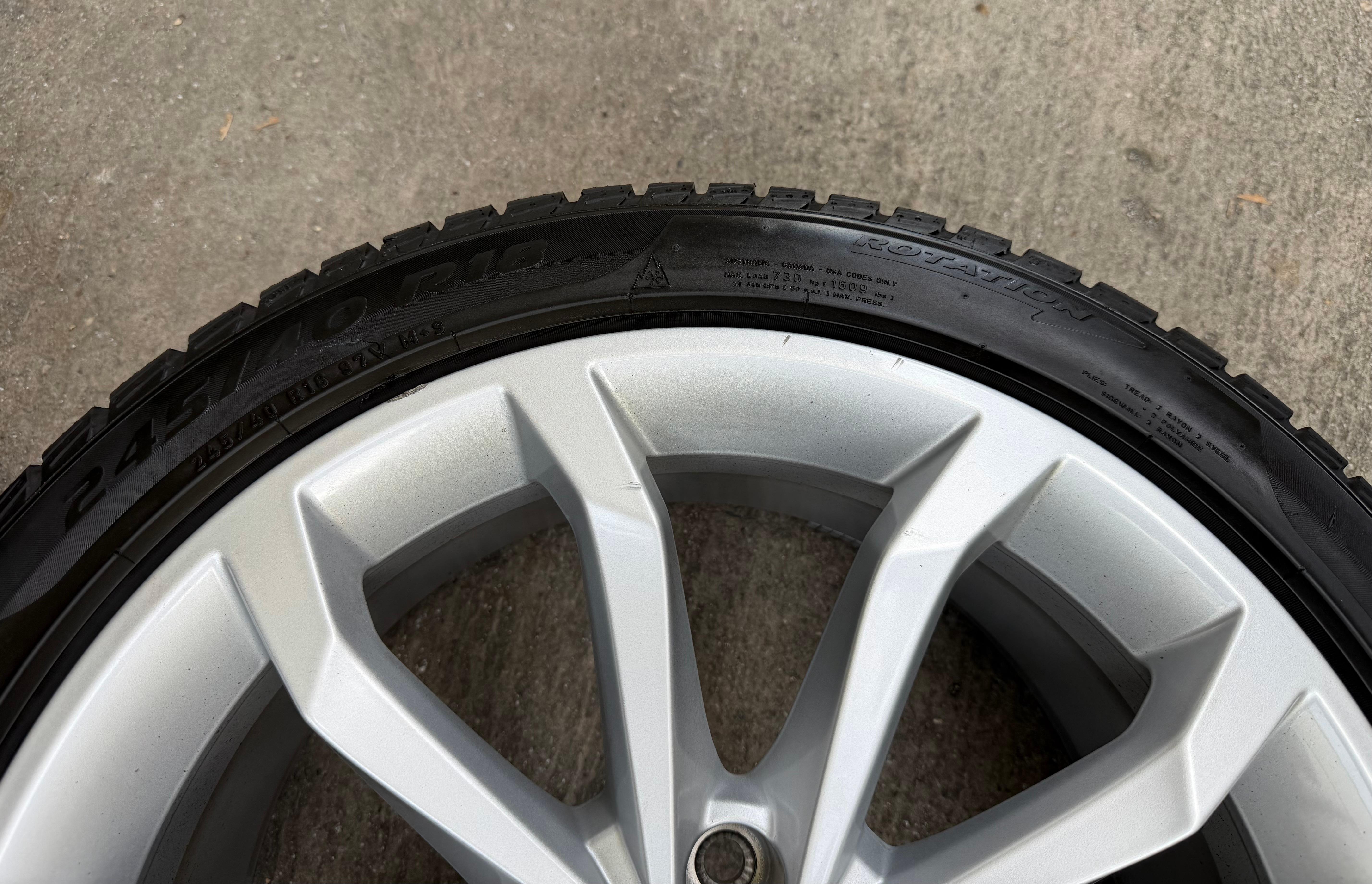 4 Original 18" Alu Winterräder Audi A4 S4 8W B9 8W0601025H 245/40R18 97V 2020