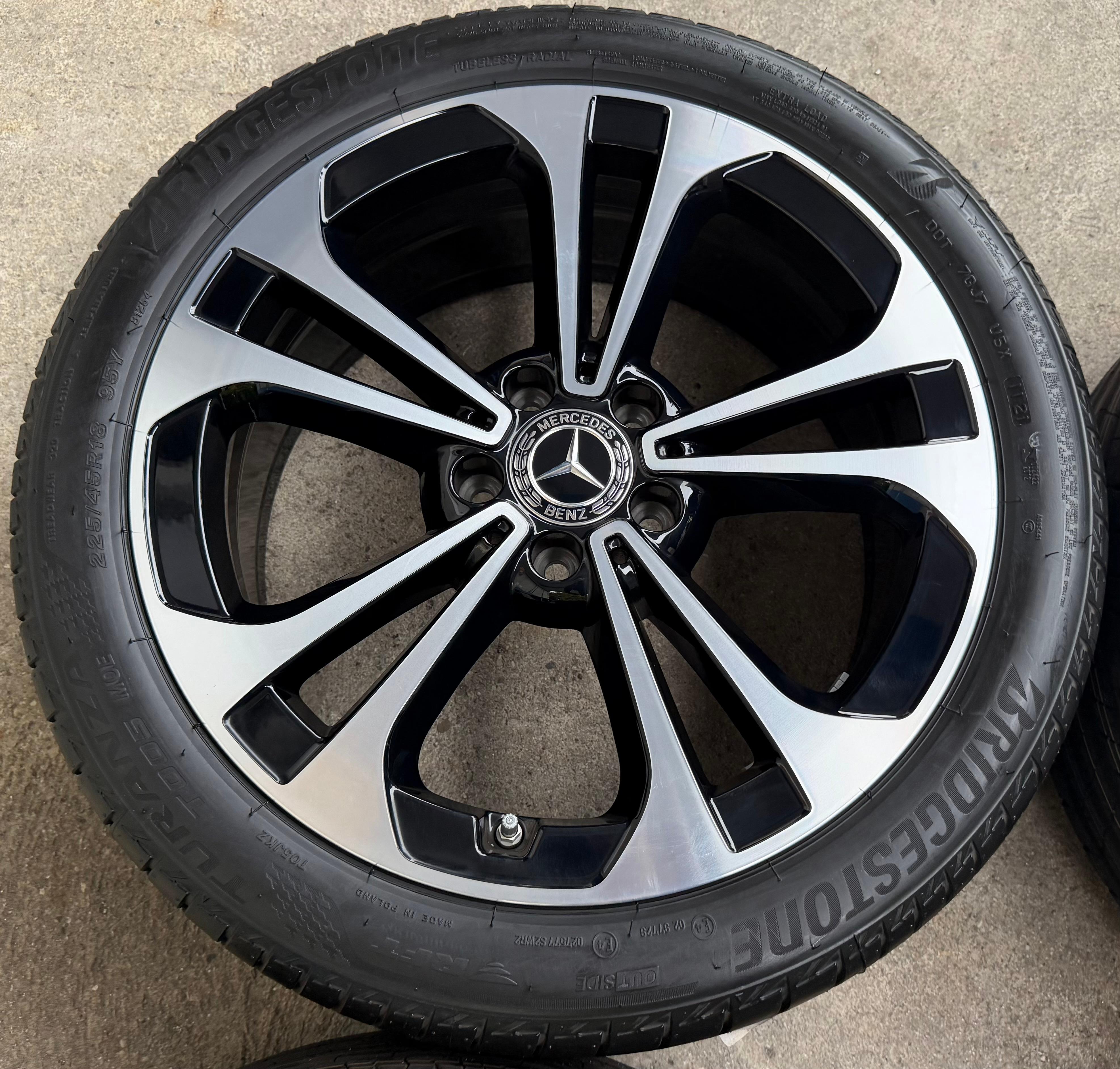 4 ruote estive originali in lega da 18" Mercedes Classe C W206 A2064016200 225/45R18 95Y
