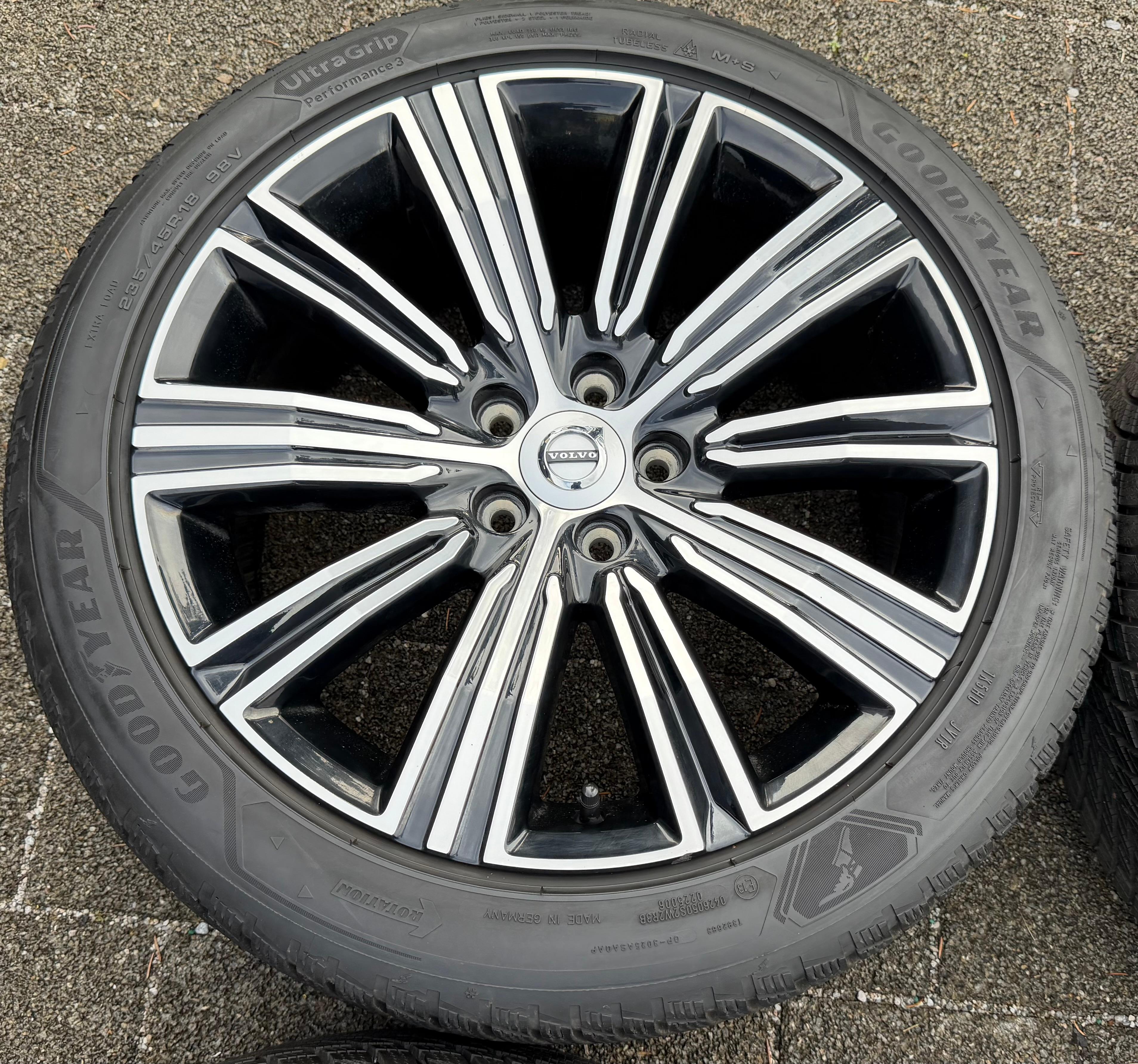 4 ruedas de invierno de aleación originales de 18" VOLVO S60 V60 235/45R18 98V 31471312 2025