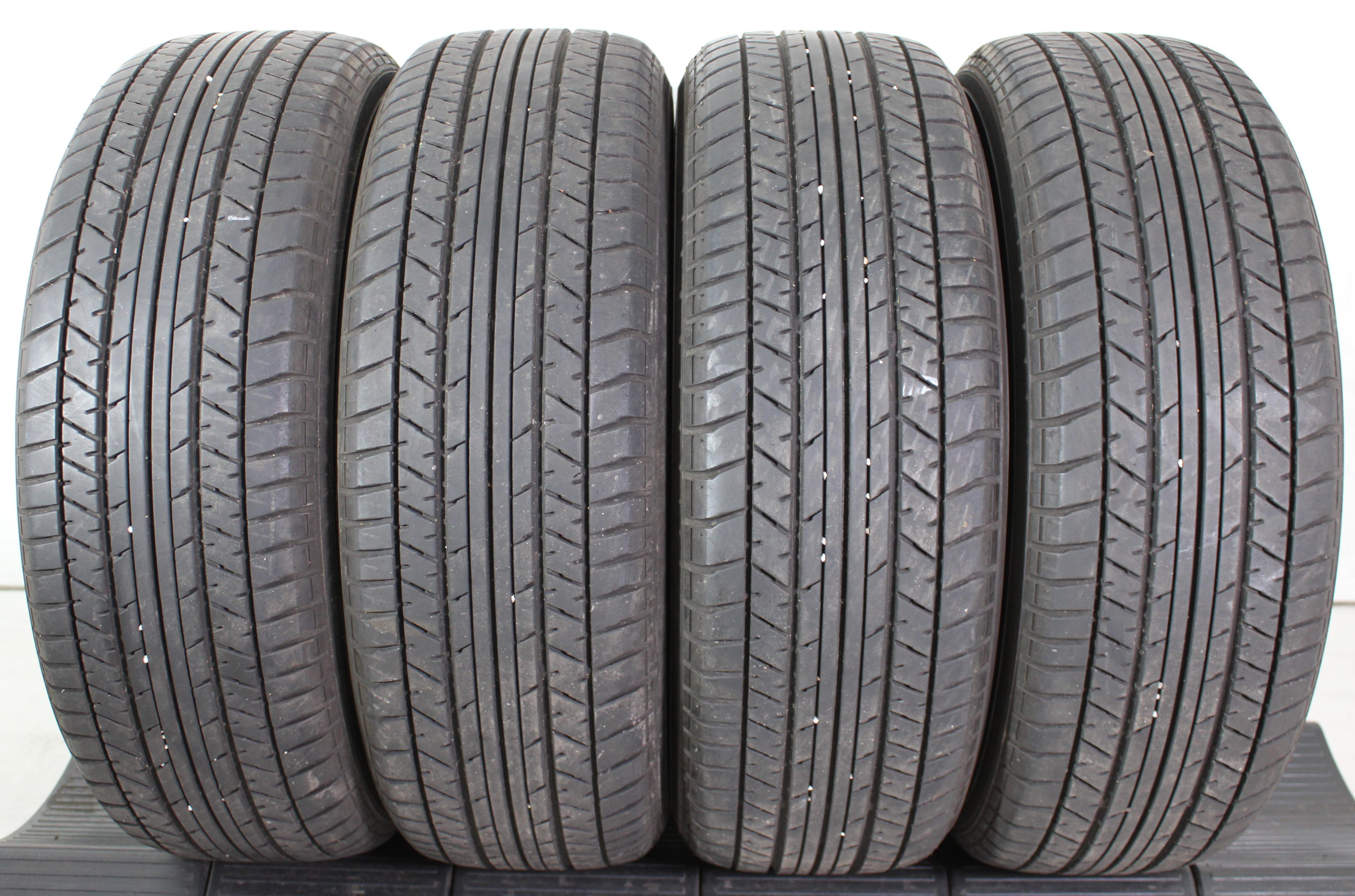 4 x 215/60R17 96H Pneus d'été Yokohama Aspec A349 5,5-6mm 2013