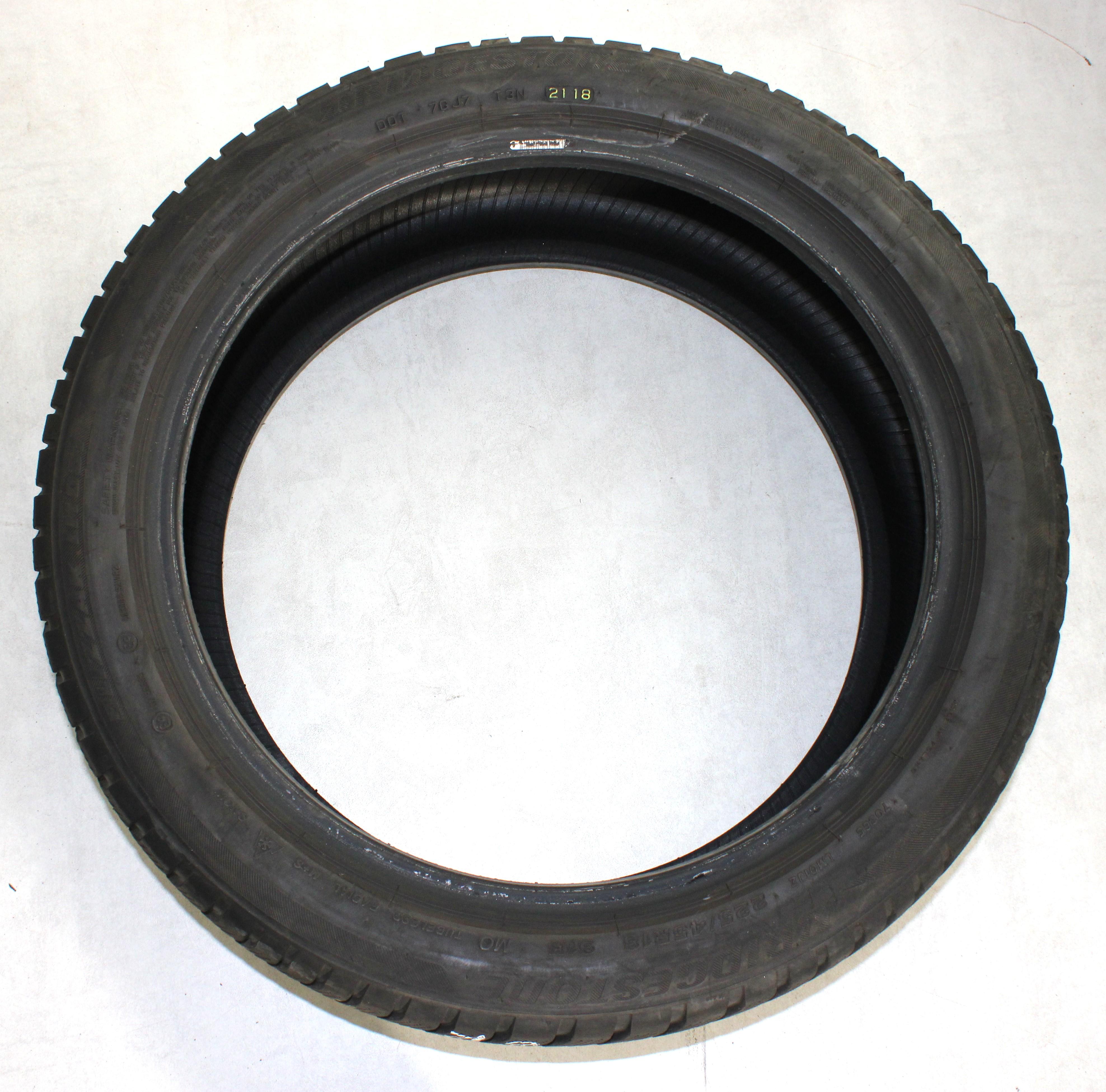 2 x 225/45R18 91H Winterreifen Bridgestone Blizzak LM001 MO 6-6,5mm 2018