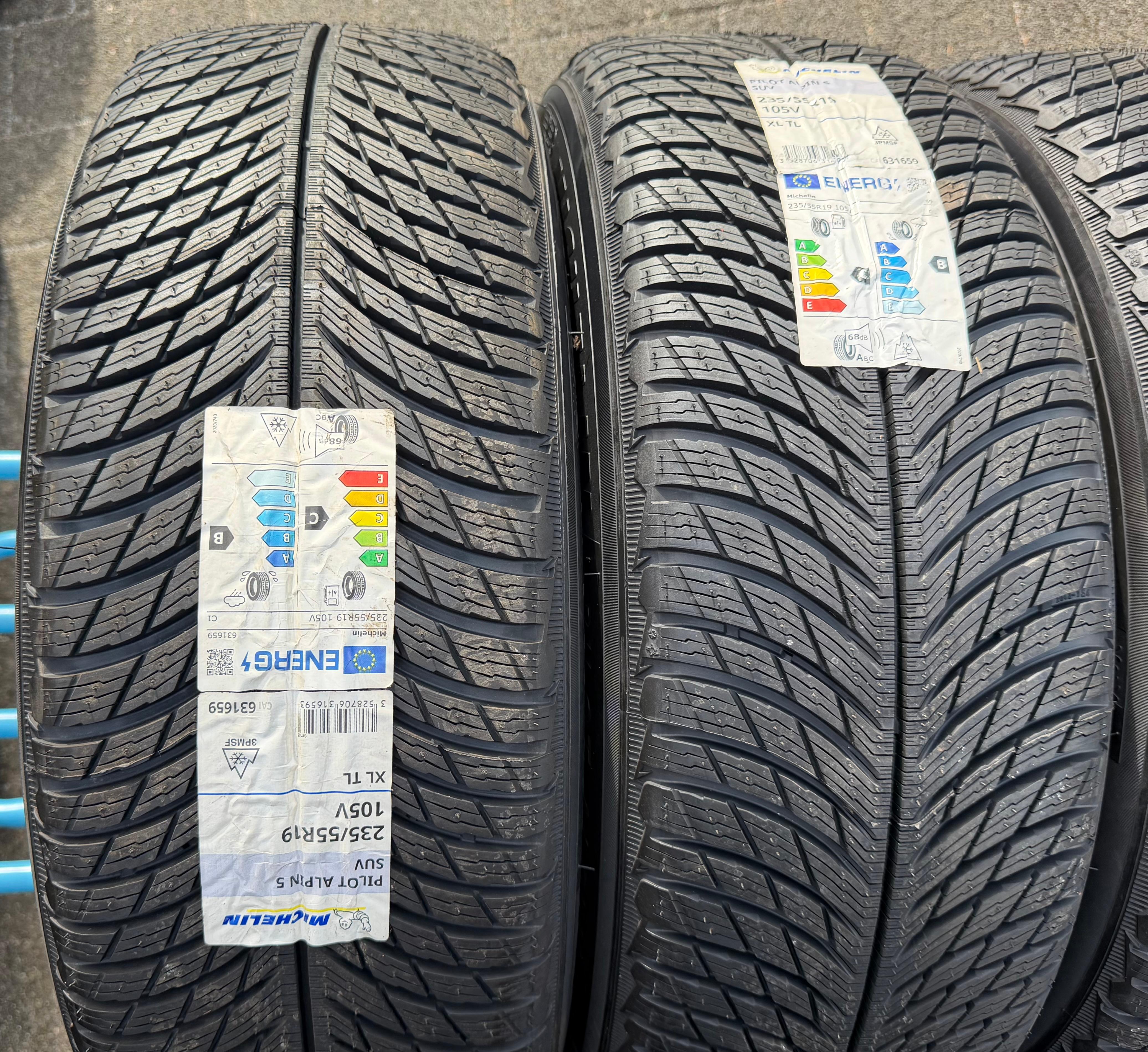 4 ruedas de invierno de aleación originales de 19" para Volvo XC90 II 31680216 235/55R19 105V Michelin