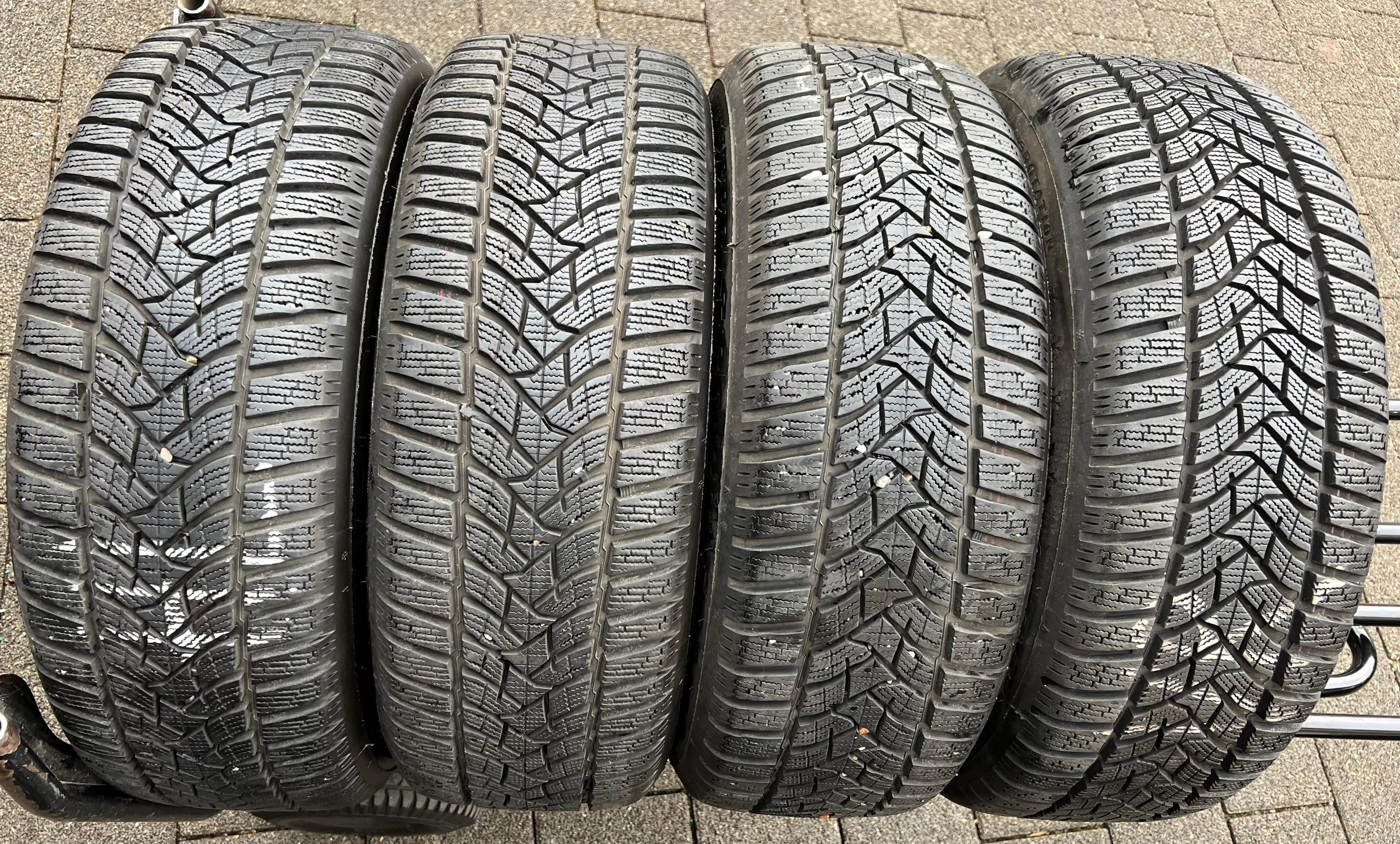 4 ALUMINIUM 17" WINTERWIELEN HONDA CR-V II RD HR-V RU 215/55R17 98V DUNLOP GRATIS LEVERING
