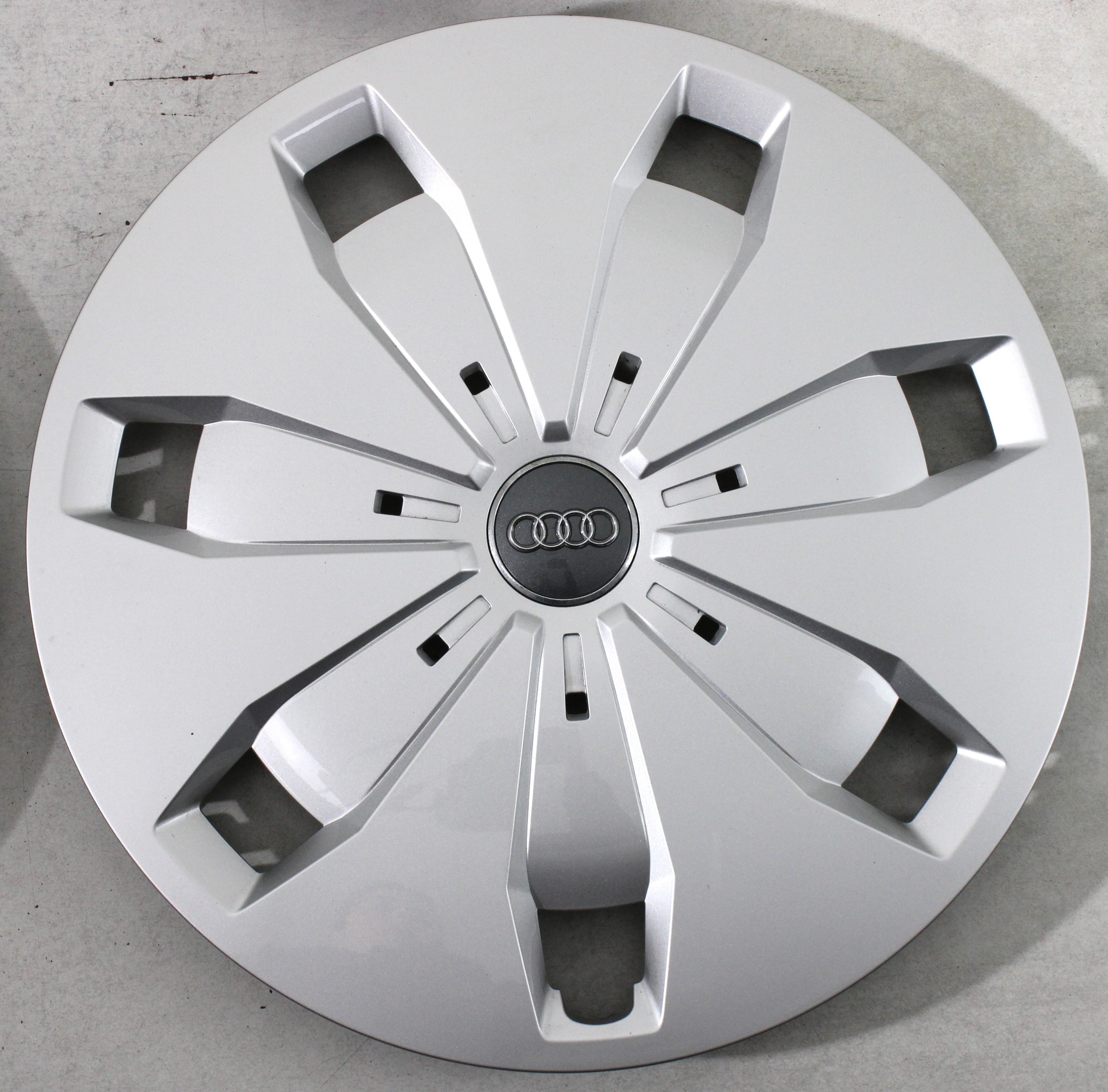 4x Original 16" Radkappen Audi A3 A4 Q2 81A601147 16 Zoll Radblenden