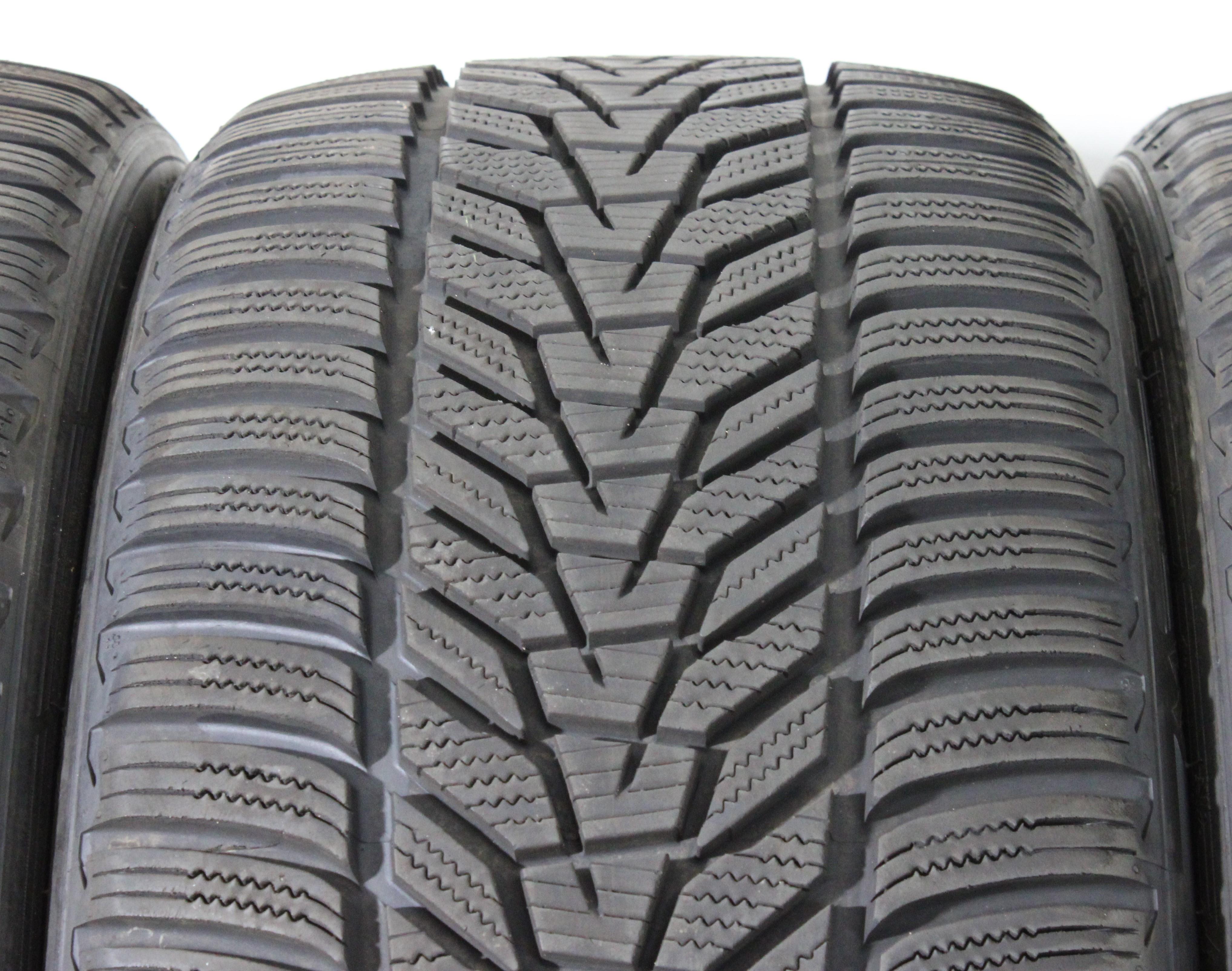 2 x 245/40R20 99W 2 x 275/35R20 102W Neumáticos de invierno Hankook Winter I*Cept Evo 3 7mm 2021