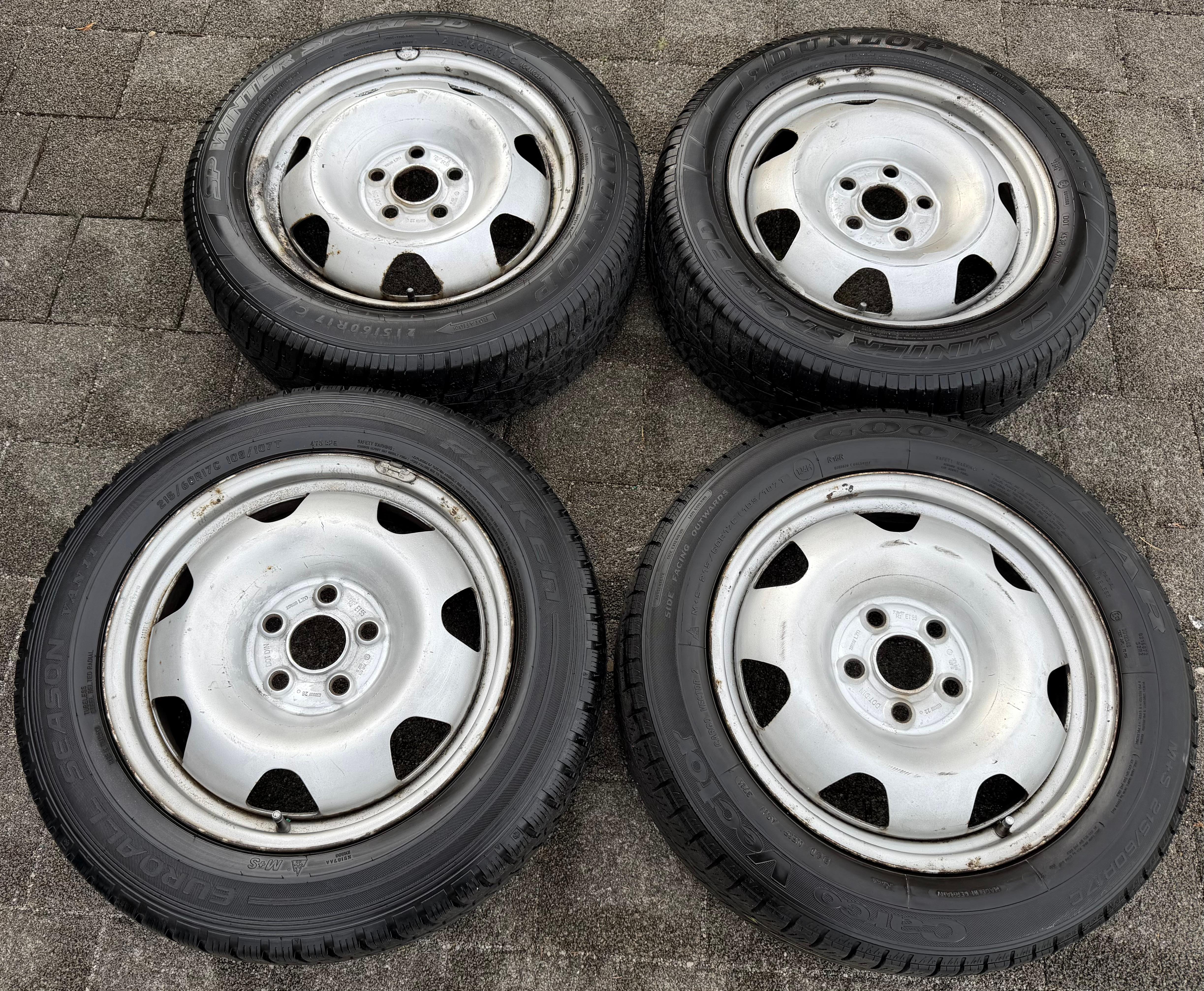 4 cerchi in acciaio da 17" per VW Bus Transporter T5 T6 7x17 ET55 5x120 argento