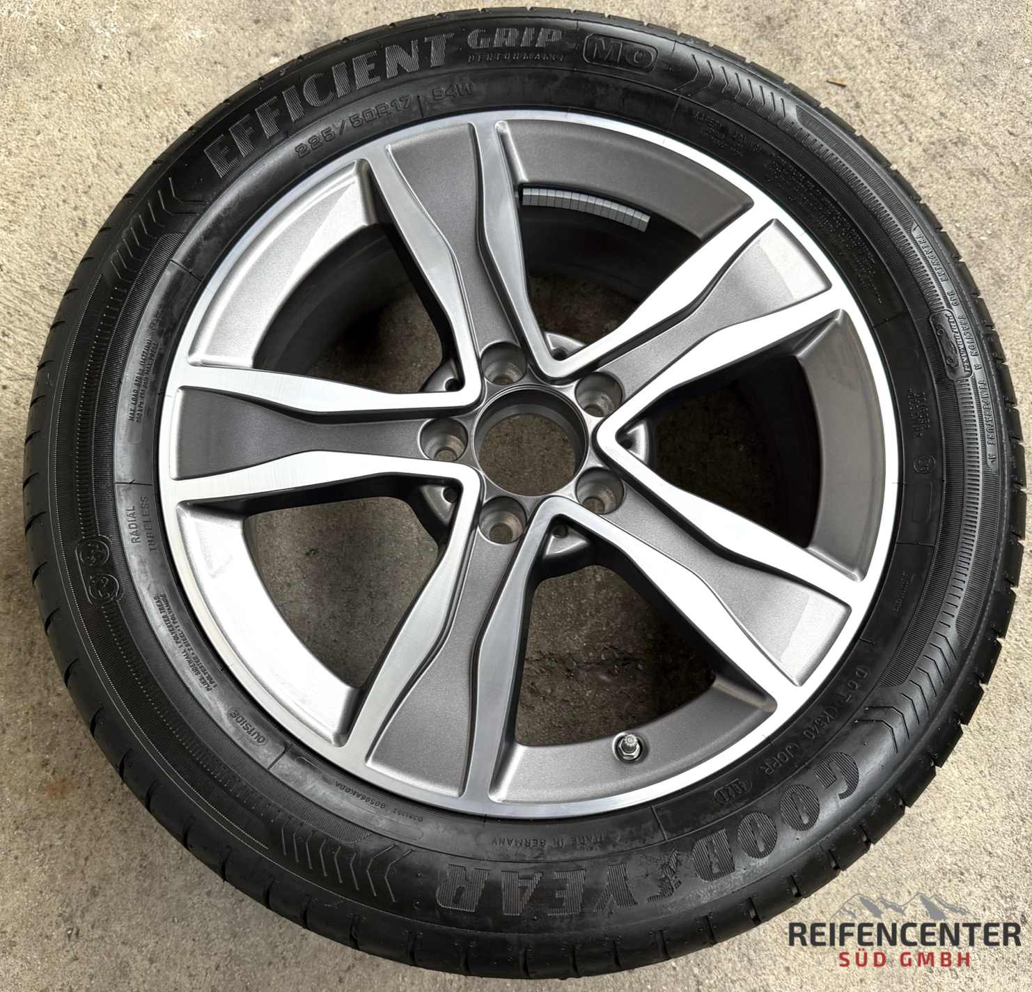 1 X Original 17" Alufelge Mercedes C-Klasse W205 205 A2054010800 7x17 ET48,5 RDK