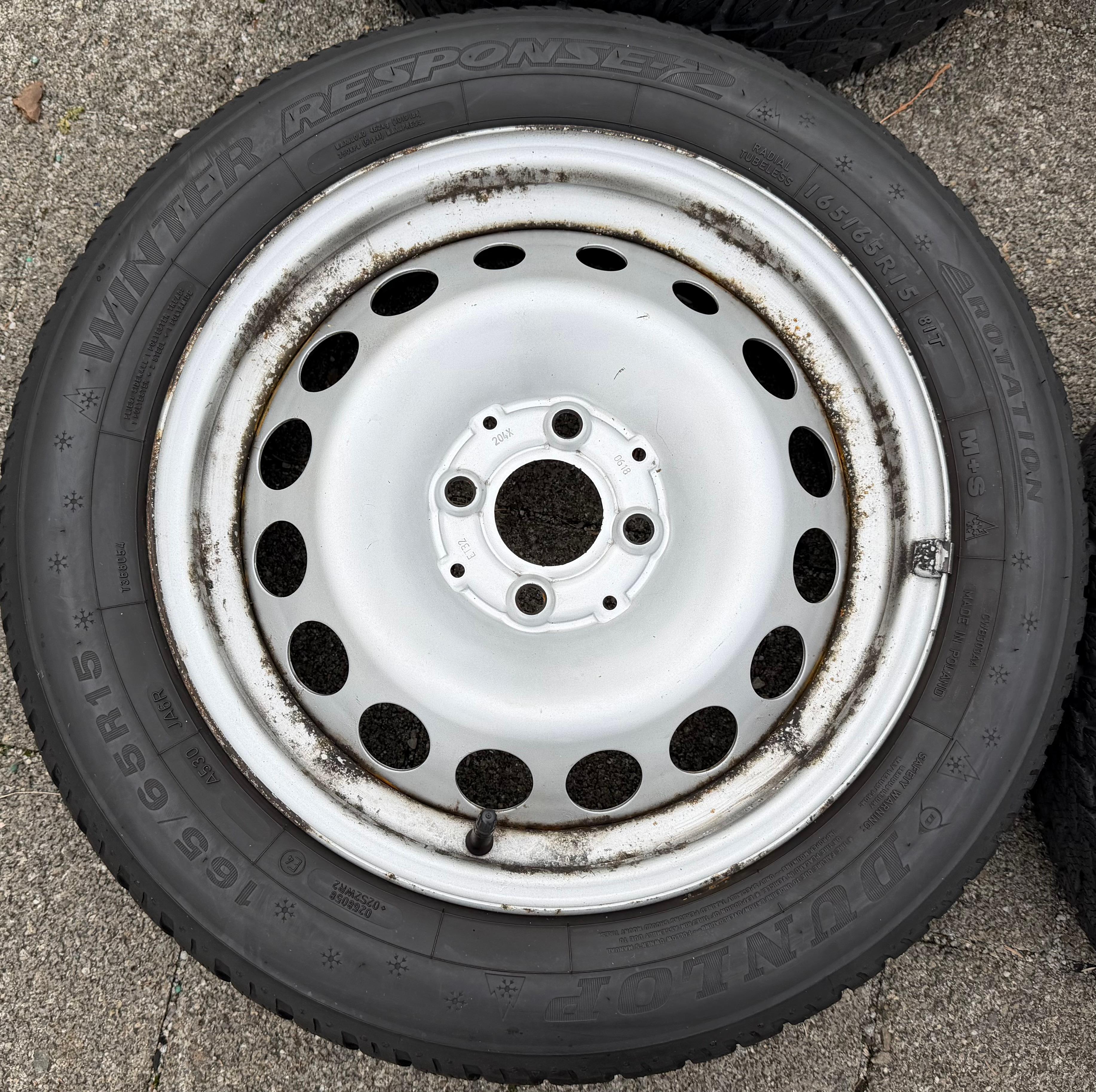 4 originele winterwielen Smart 453 165/65R15 81T 185/60R15 84T Dunlop RDKS 2019